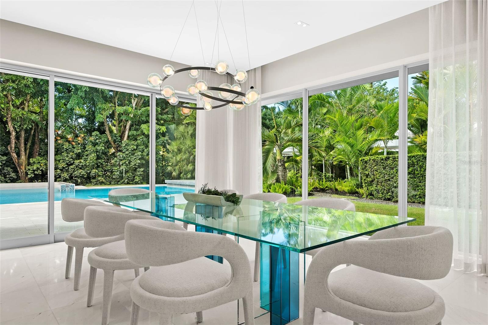 PR9105662 Property Photo