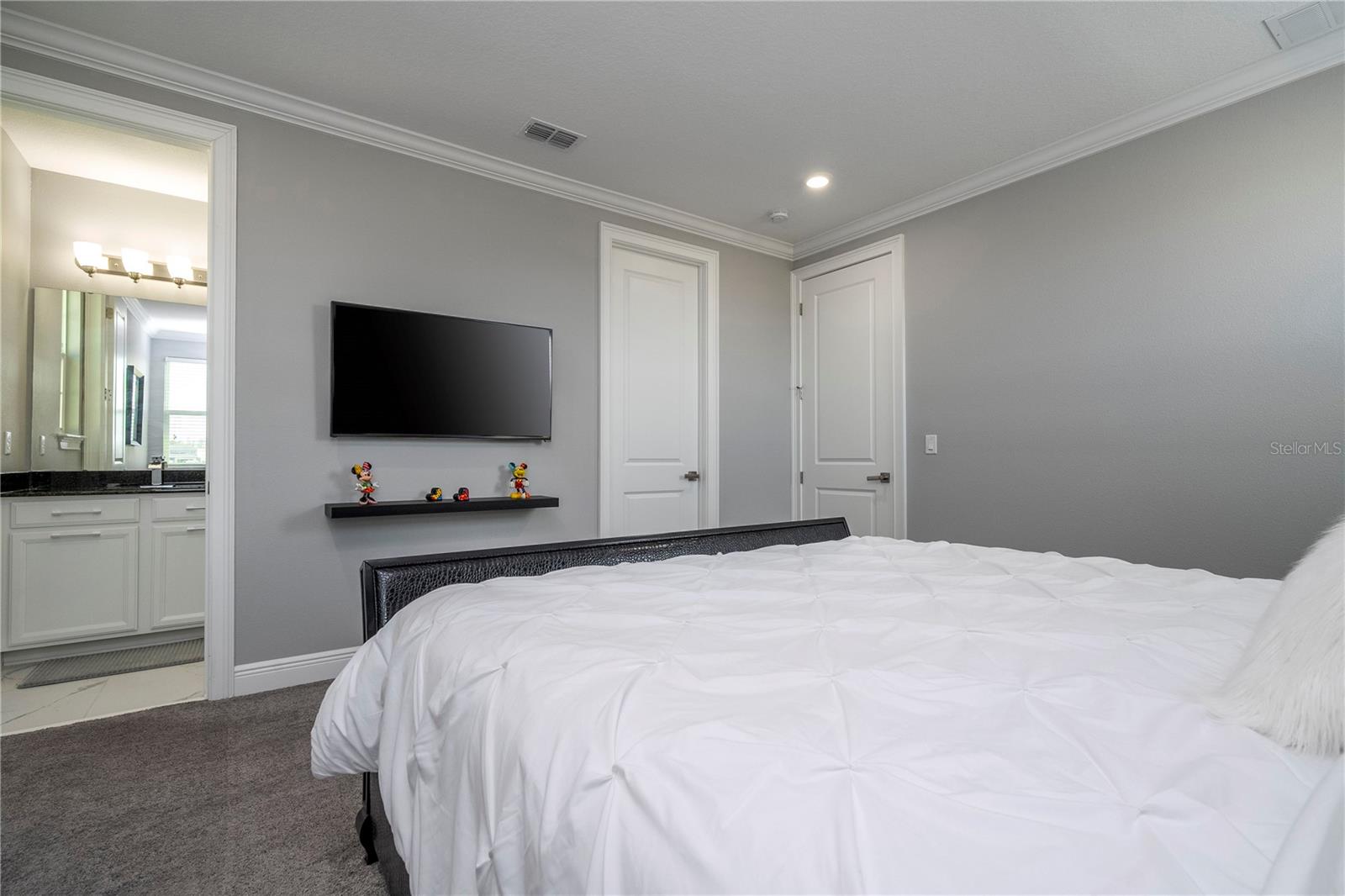 8042 LUDINGTON CIR, ORLANDO, FL, 32836