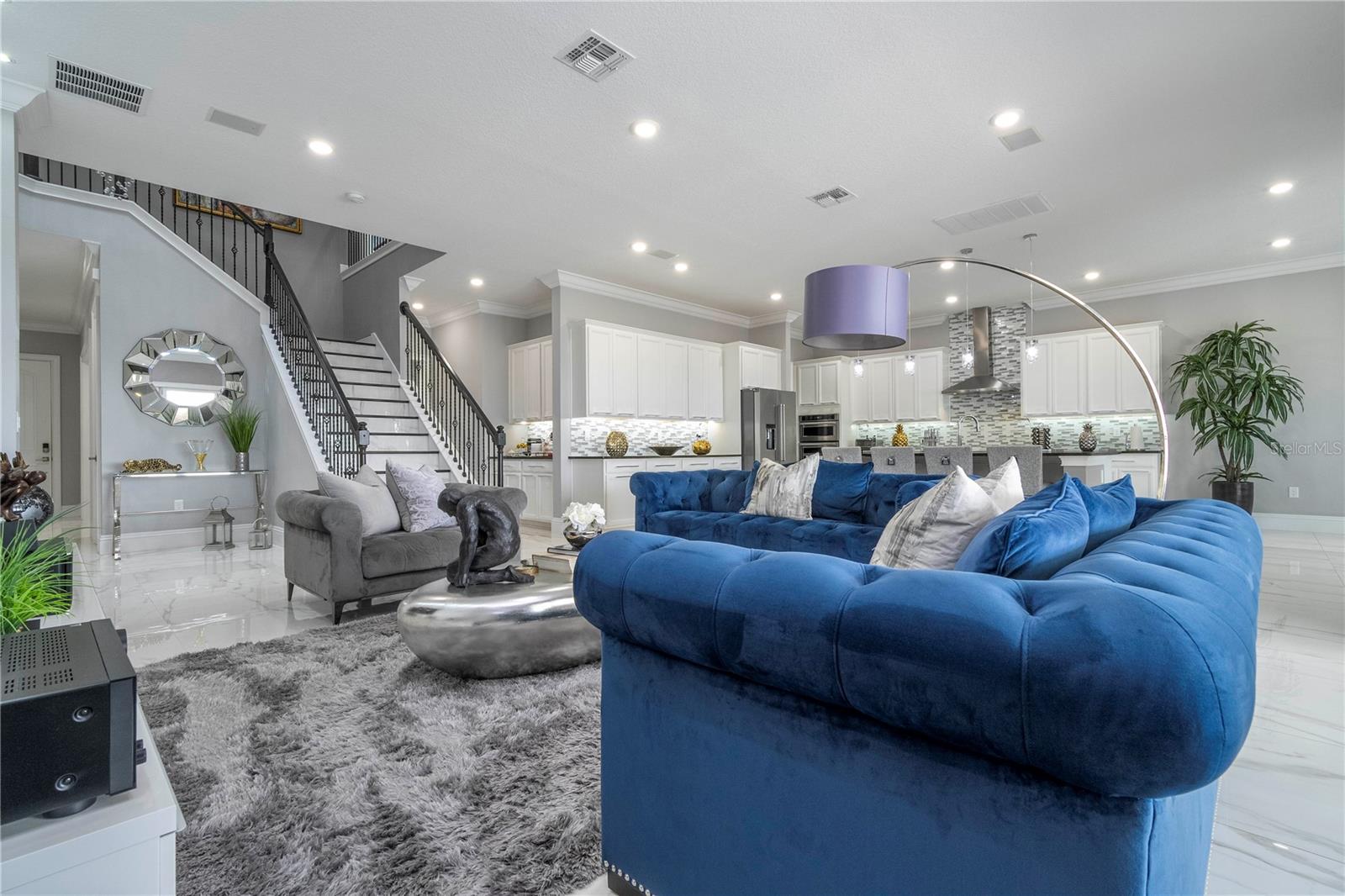 8042 LUDINGTON CIR, ORLANDO, FL, 32836