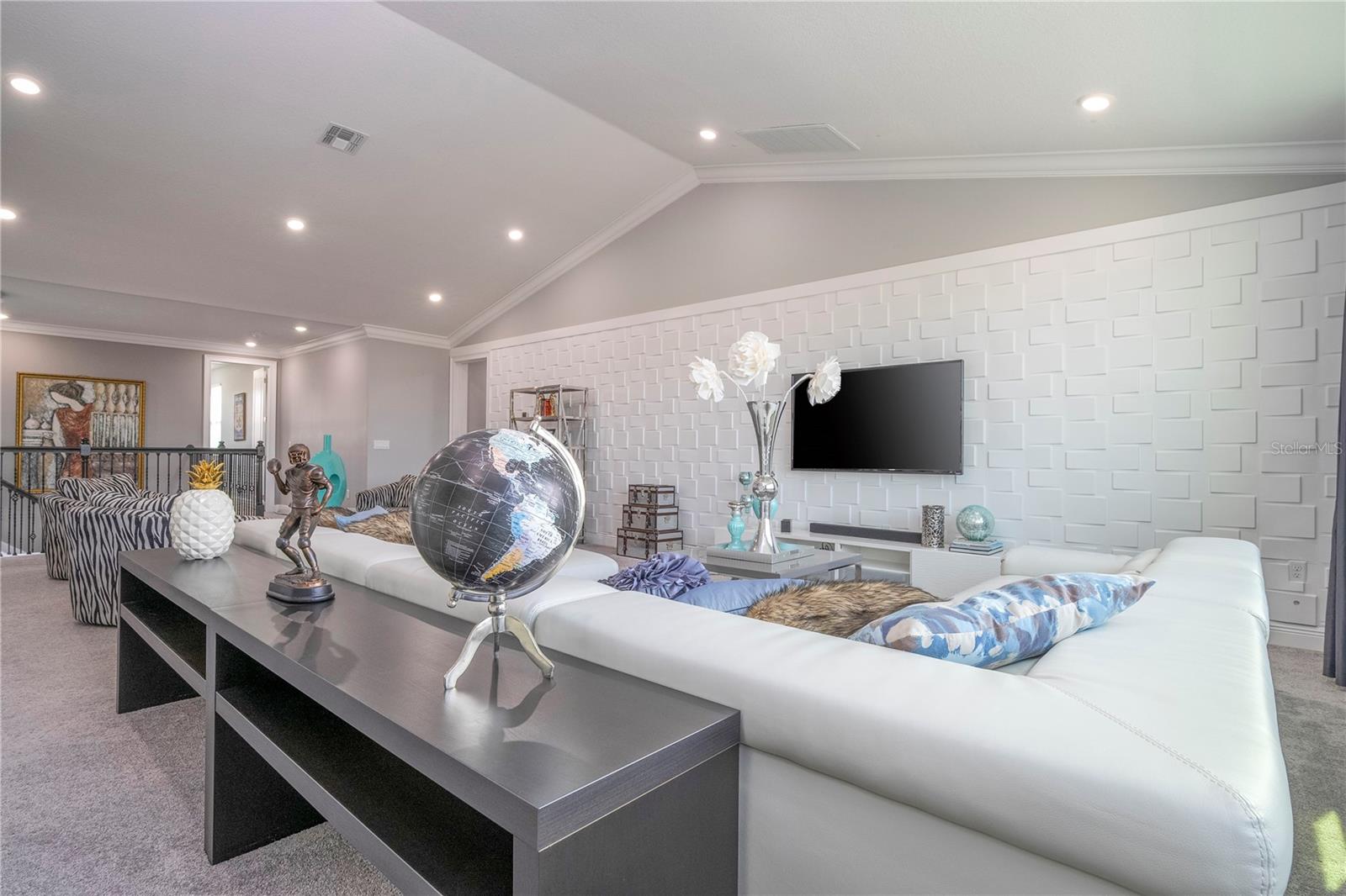 8042 LUDINGTON CIR, ORLANDO, FL, 32836