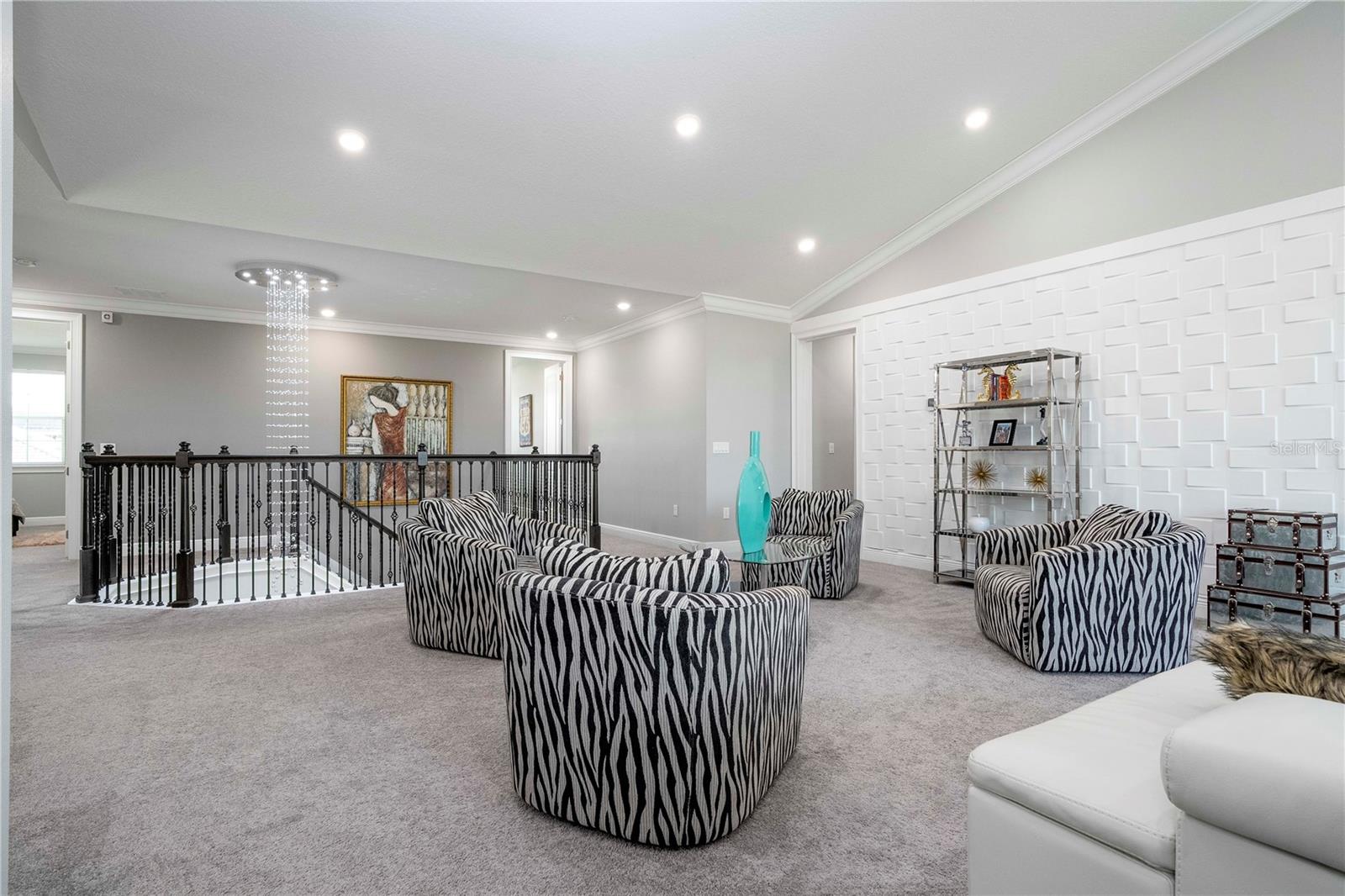 8042 LUDINGTON CIR, ORLANDO, FL, 32836