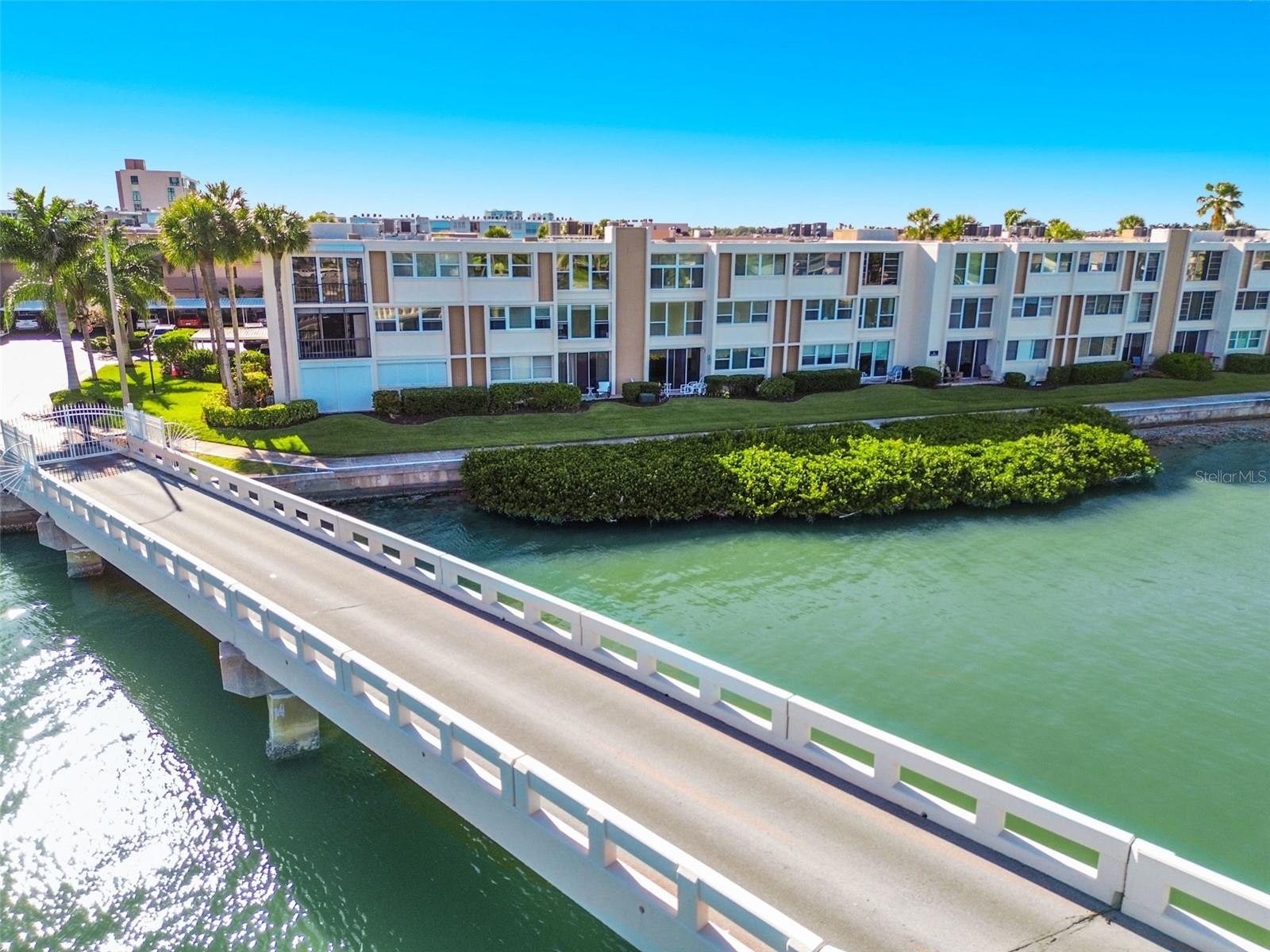 7465 BAY ISLAND DR S #213, SOUTH PASADENA, FL, 33707
