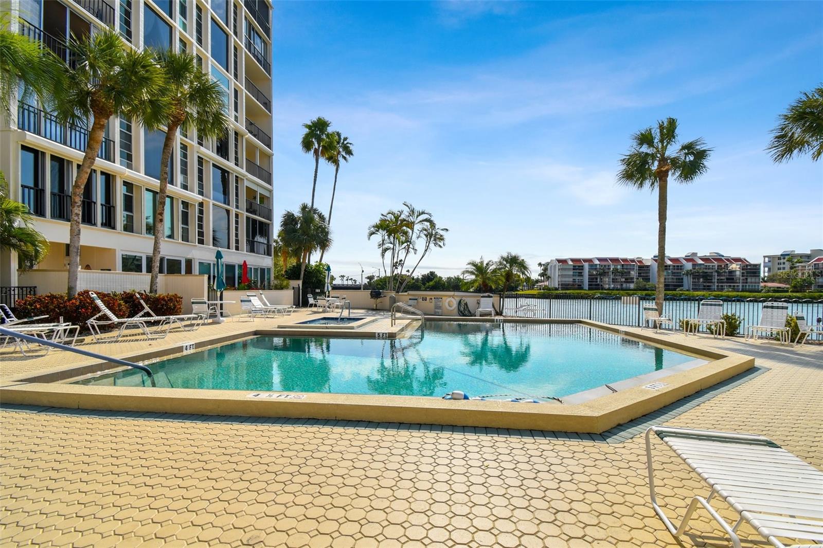 7465 BAY ISLAND DR S #213, SOUTH PASADENA, FL, 33707