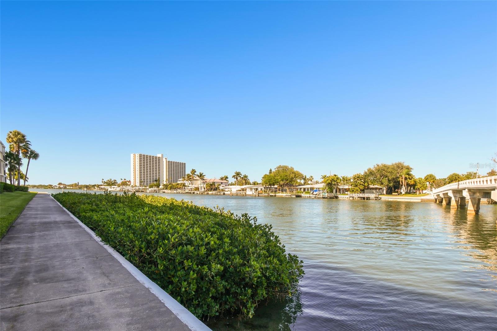 7465 BAY ISLAND DR S #213, SOUTH PASADENA, FL, 33707
