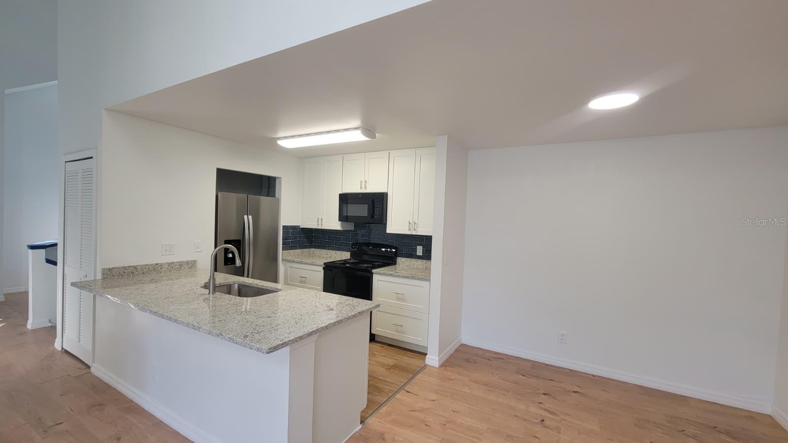 6016 WESTGATE DR #301, ORLANDO, FL, 32835
