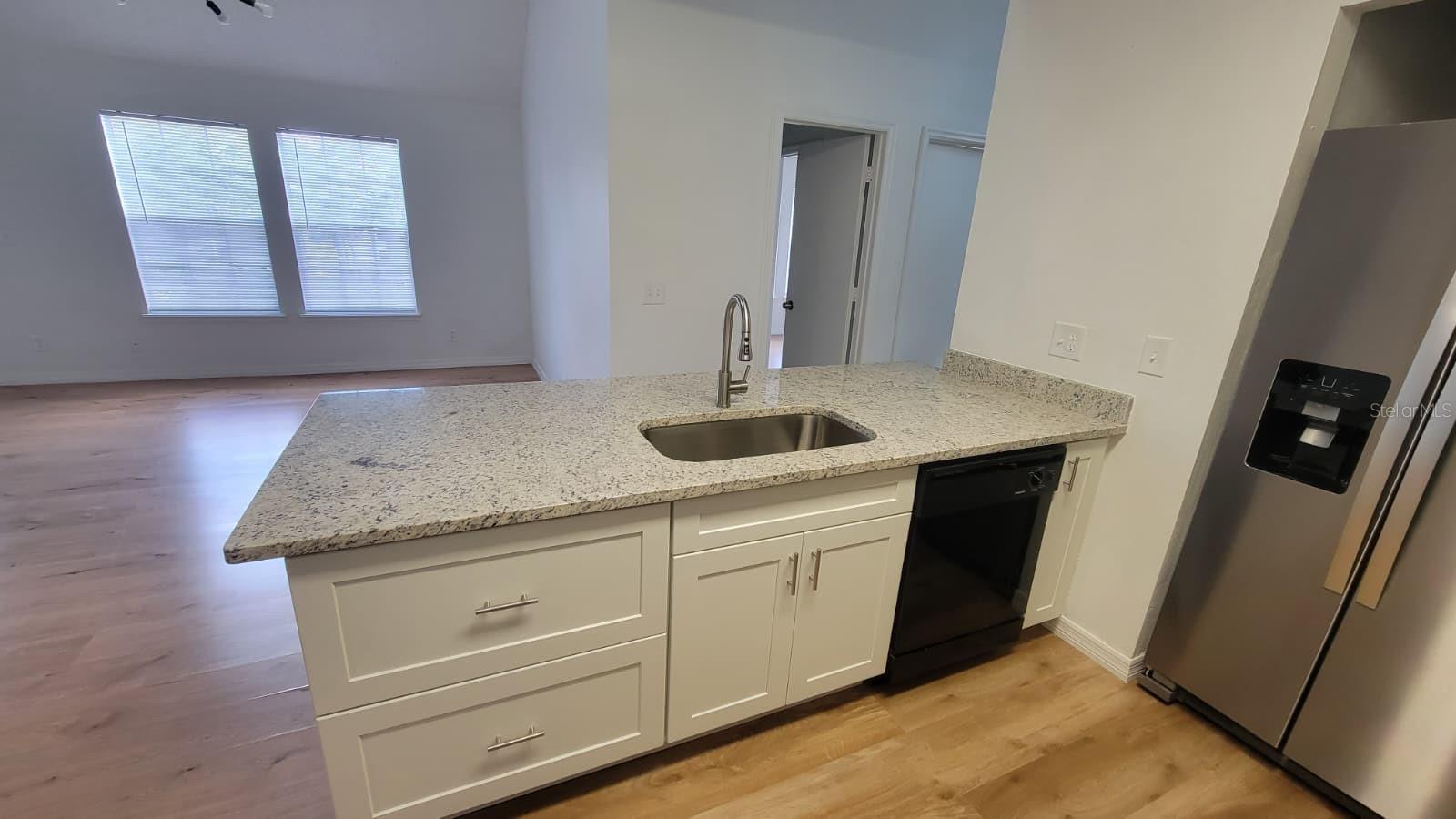 6016 WESTGATE DR #301, ORLANDO, FL, 32835