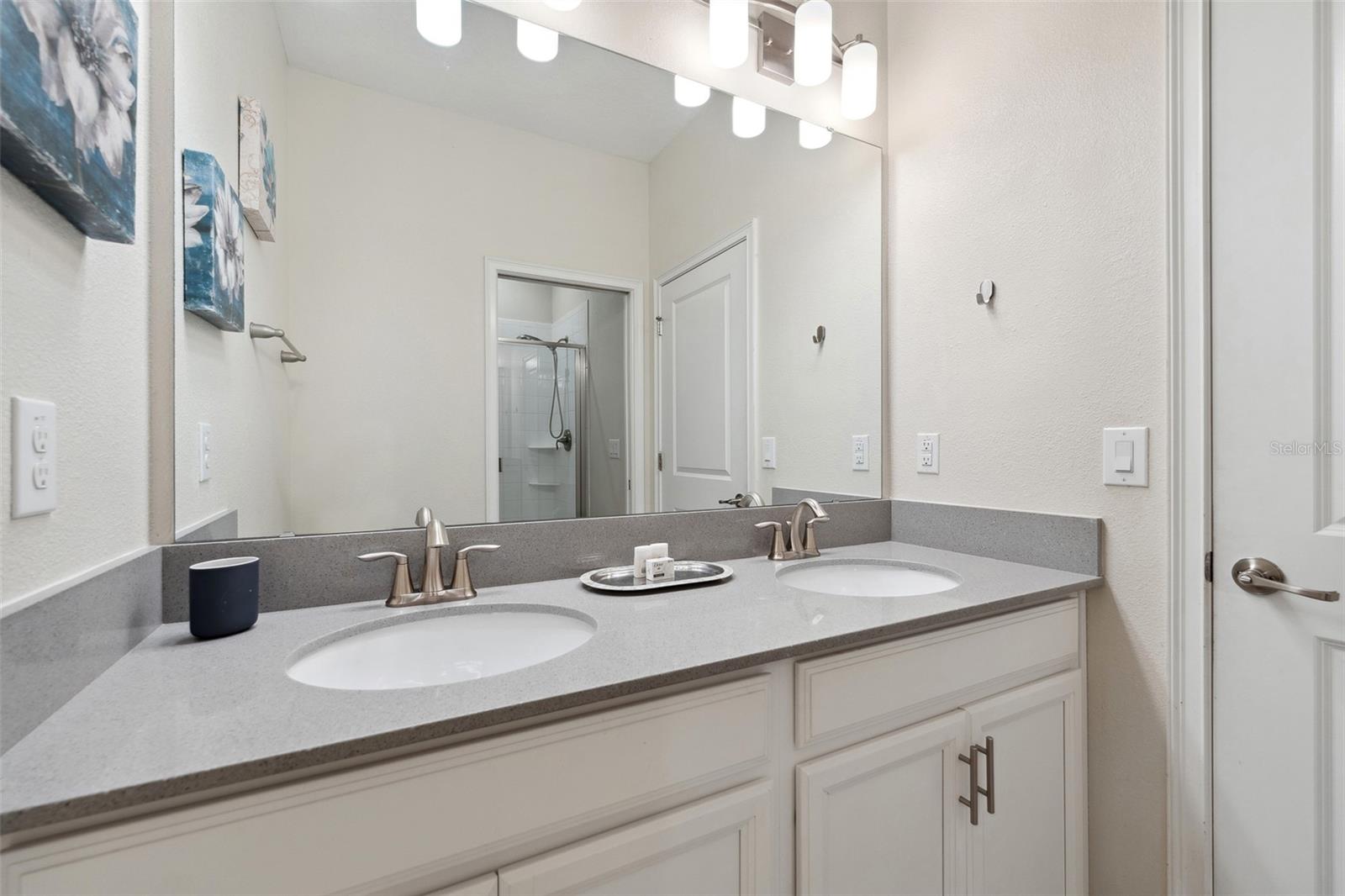 8965 STINGER DR, DAVENPORT, FL, 33896