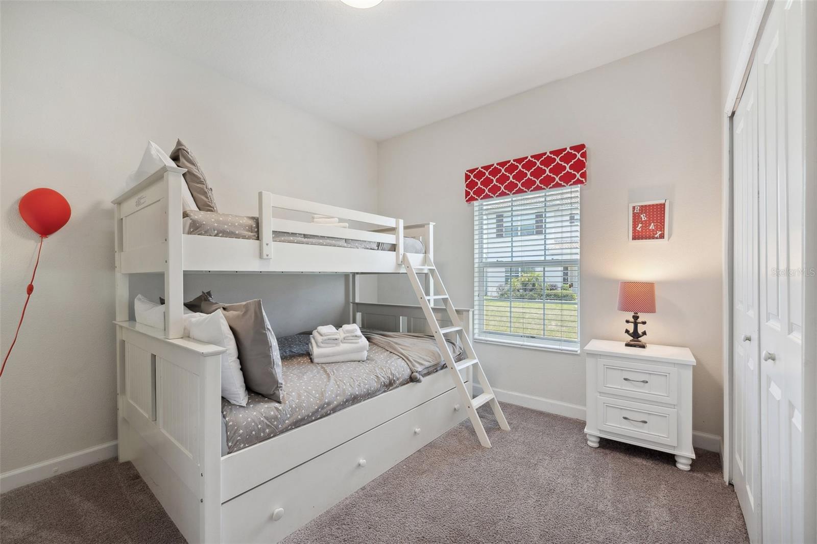 8965 STINGER DR, DAVENPORT, FL, 33896