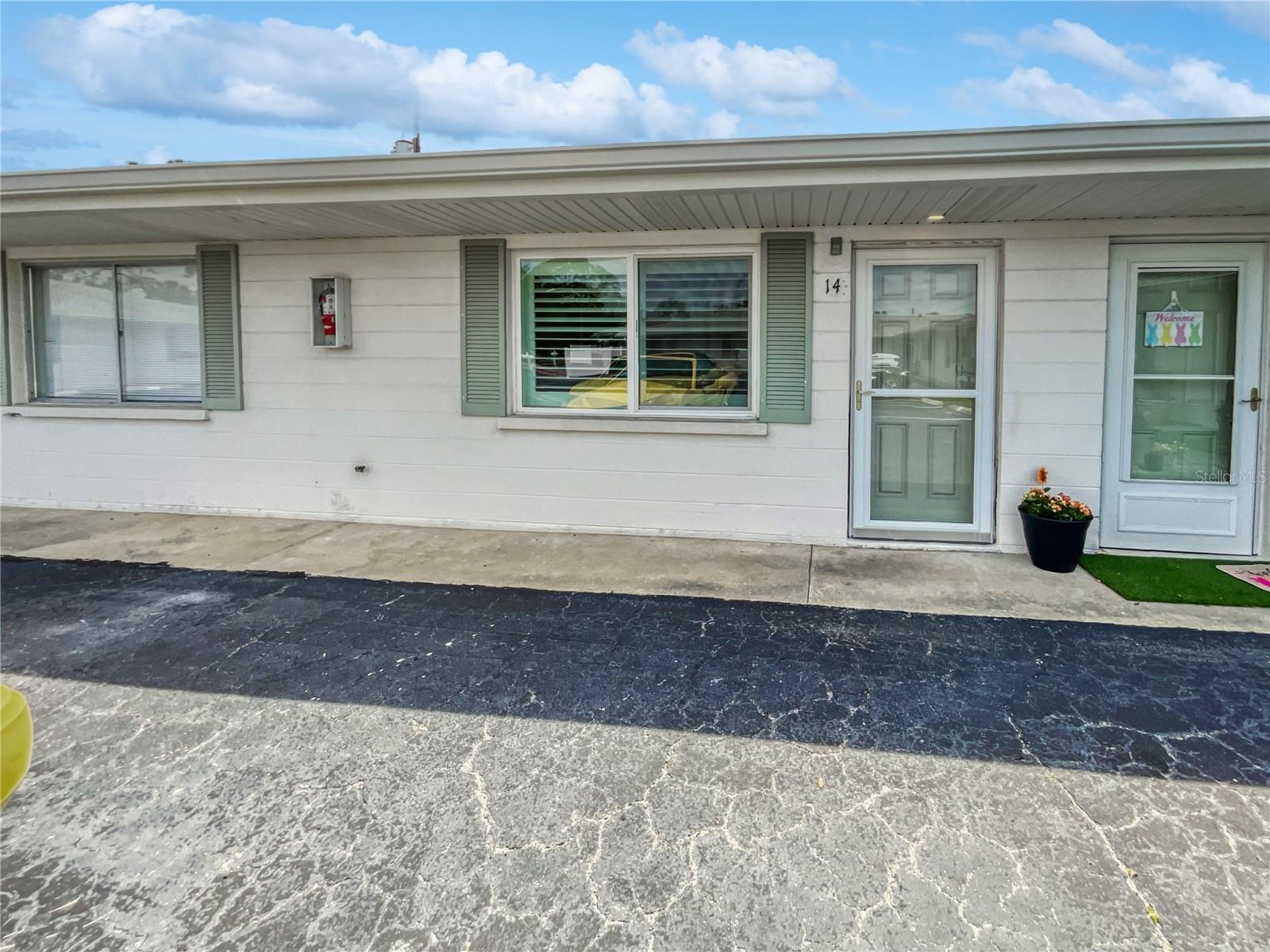 525 MANATEE CT #14, VENICE, FL, 34285
