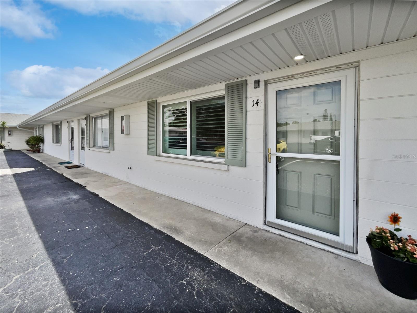 525 MANATEE CT #14, VENICE, FL, 34285