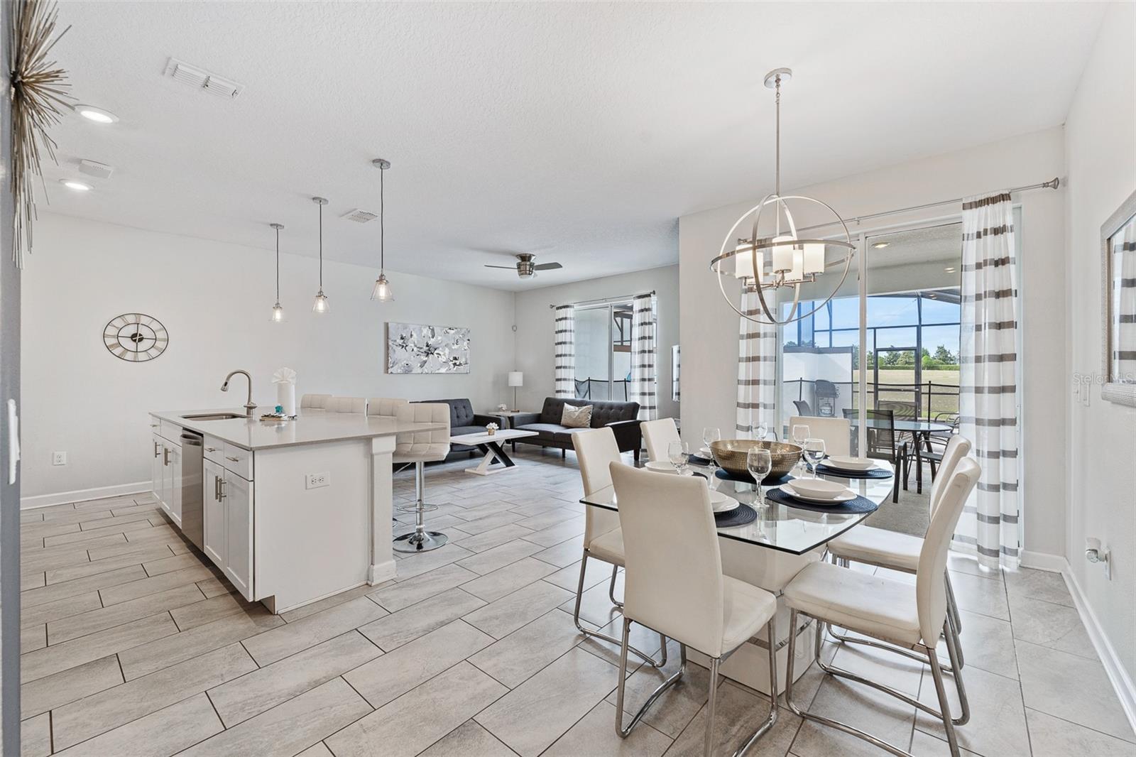 8993 STINGER DR, DAVENPORT, FL, 33896