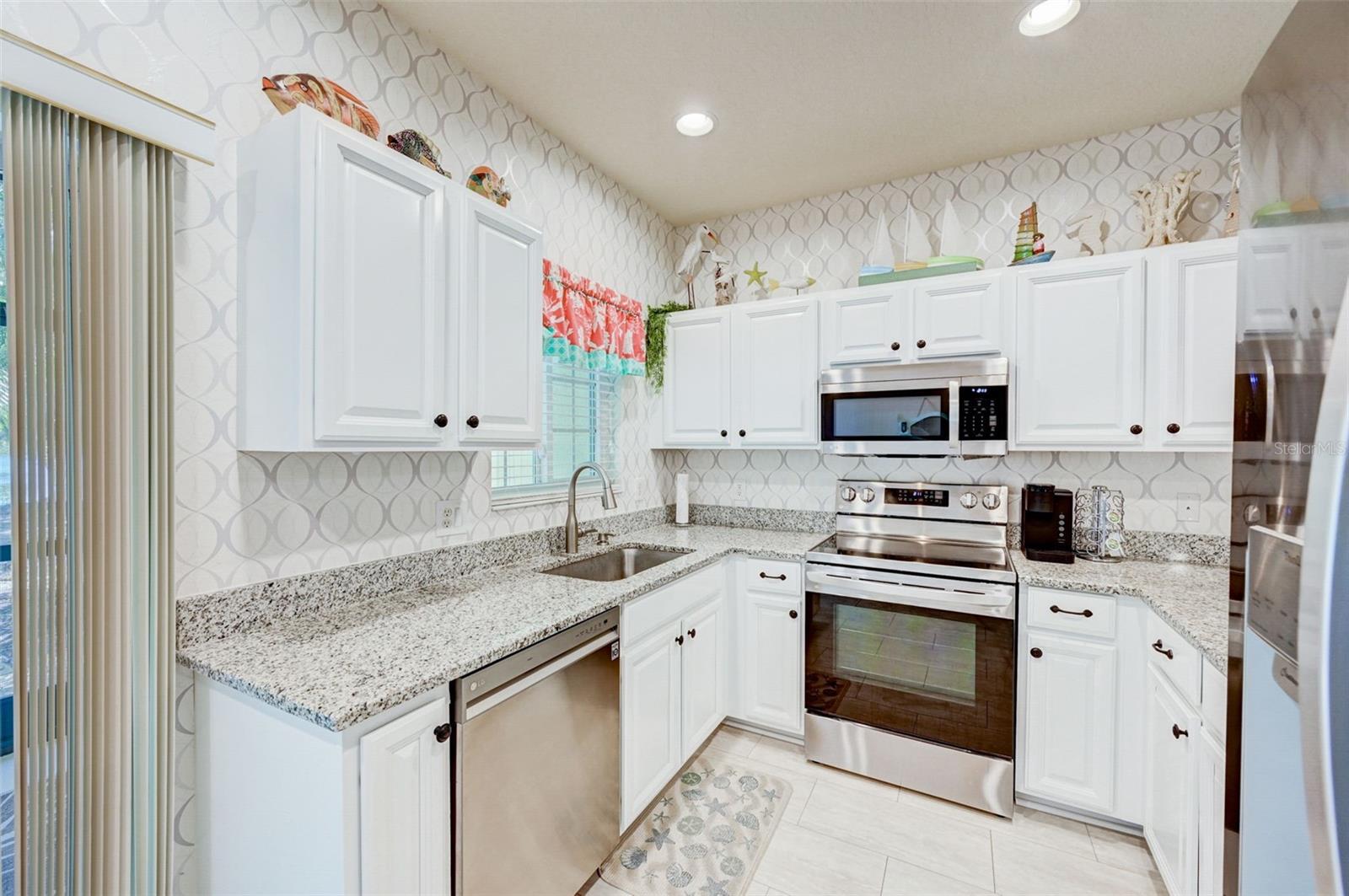 250 CAPE HARBOUR LOOP #106, BRADENTON, FL, 34212