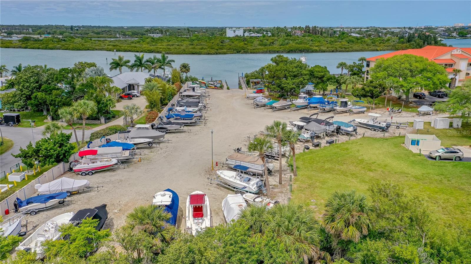 466 BOUCHELLE DR #202, NEW SMYRNA BEACH, FL, 32169