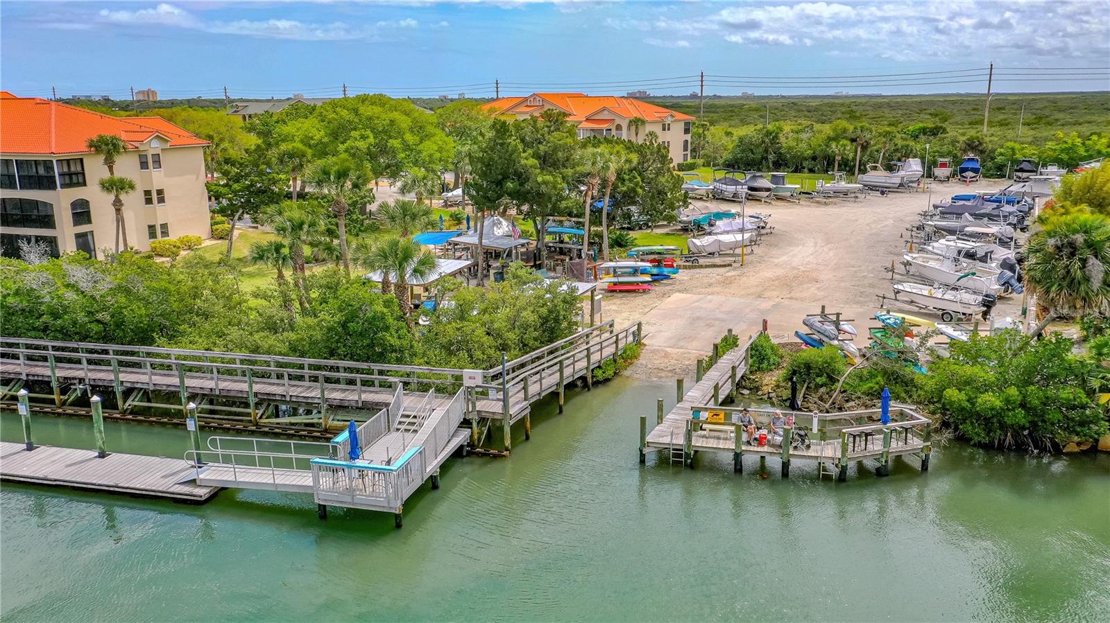466 BOUCHELLE DR #202, NEW SMYRNA BEACH, FL, 32169