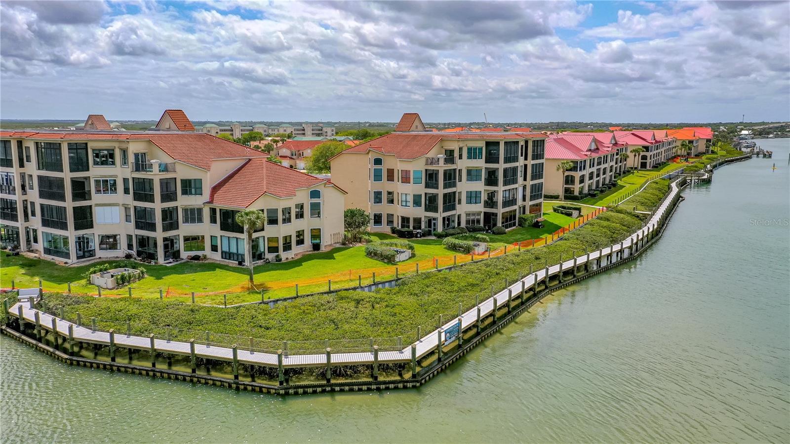 466 BOUCHELLE DR #202, NEW SMYRNA BEACH, FL, 32169
