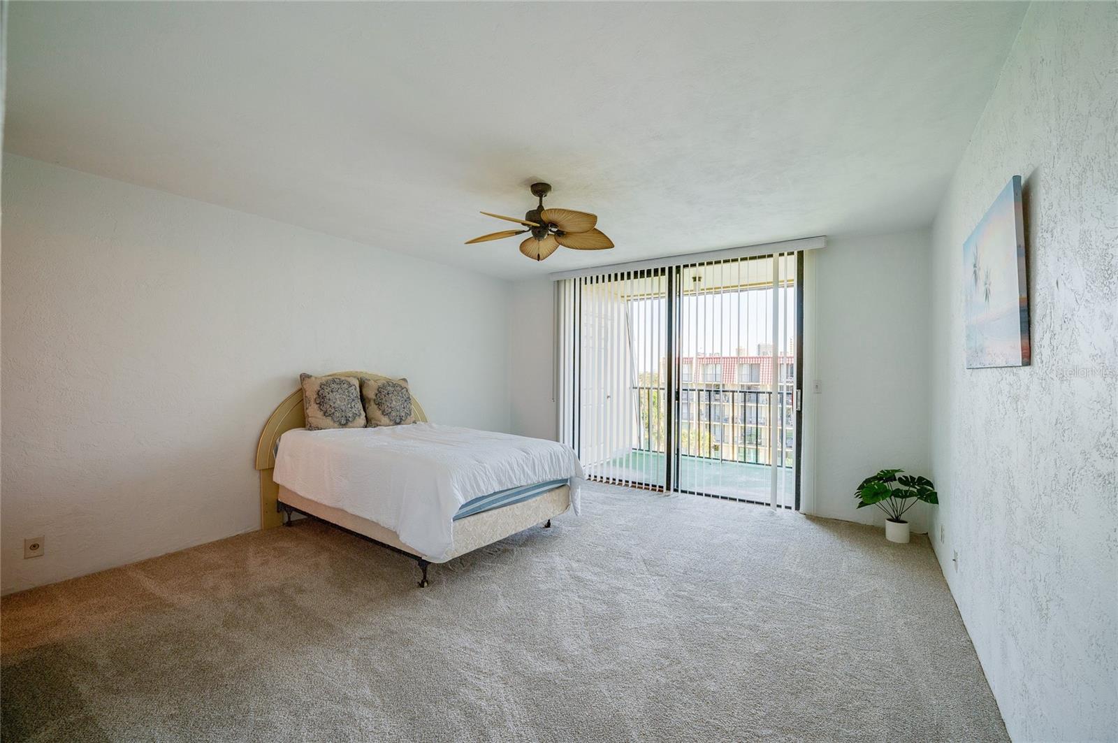 1433 N ATLANTIC AVE #425, DAYTONA BEACH, FL, 32118