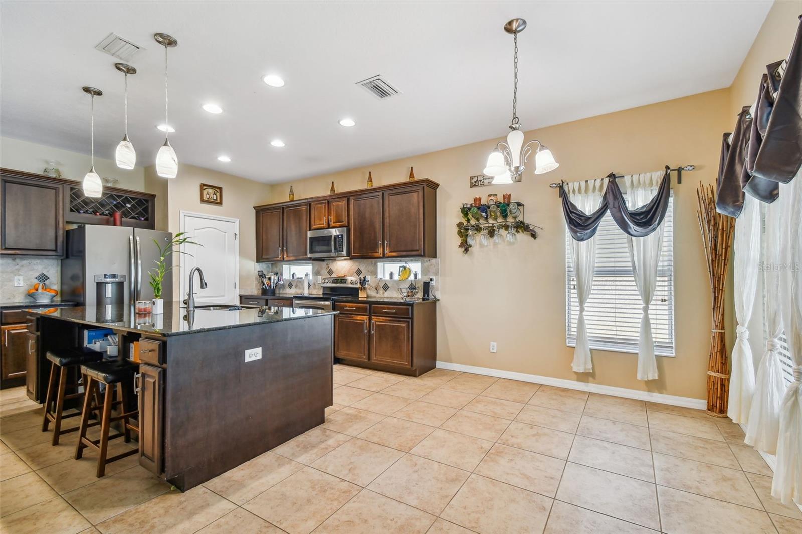 11138 ANCIENT FUTURES DR, TAMPA, FL, 33647