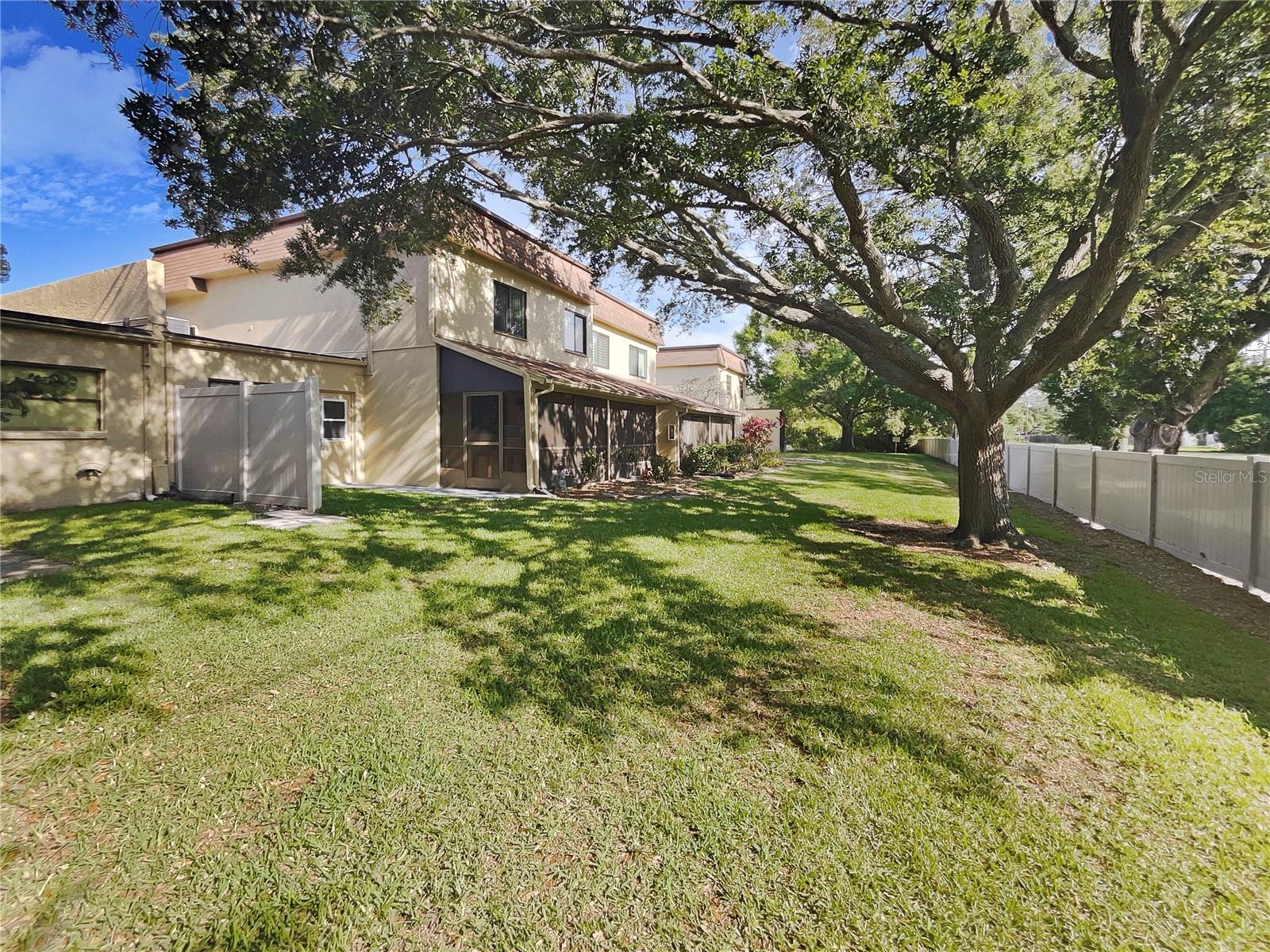 8469 17TH ST N #16-D, ST PETERSBURG, FL, 33702