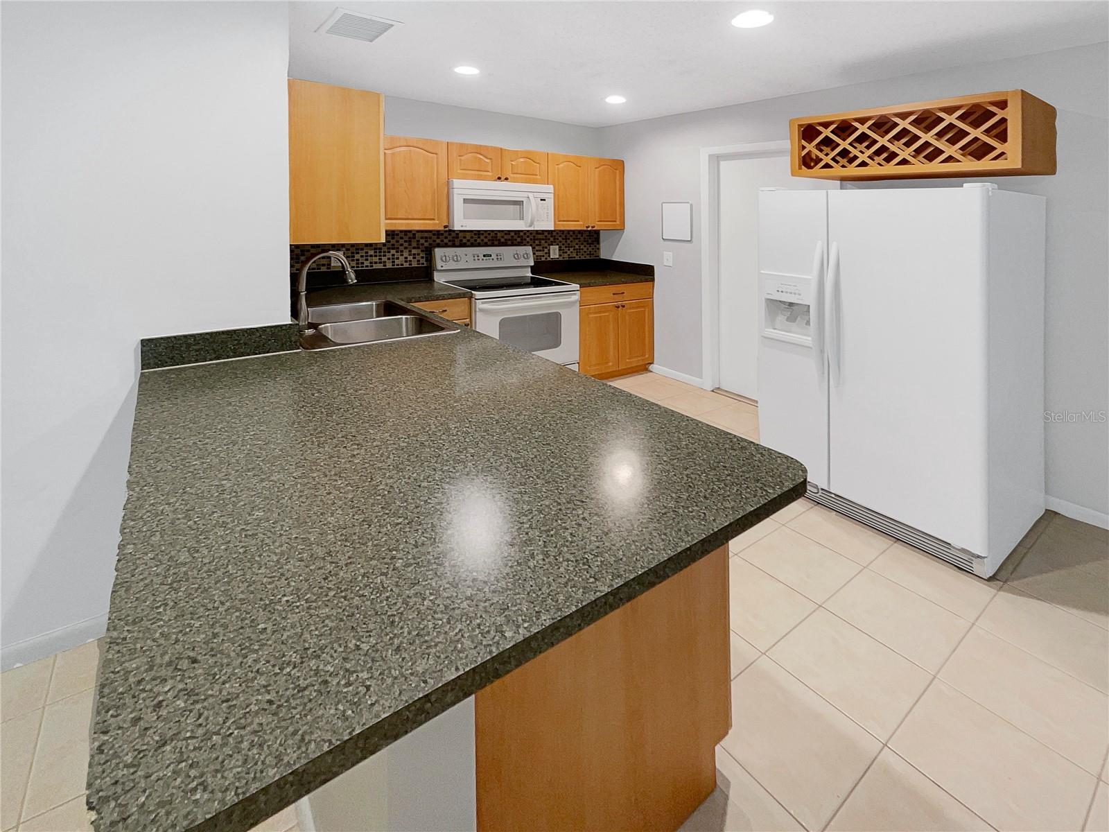 8469 17TH ST N #16-D, ST PETERSBURG, FL, 33702