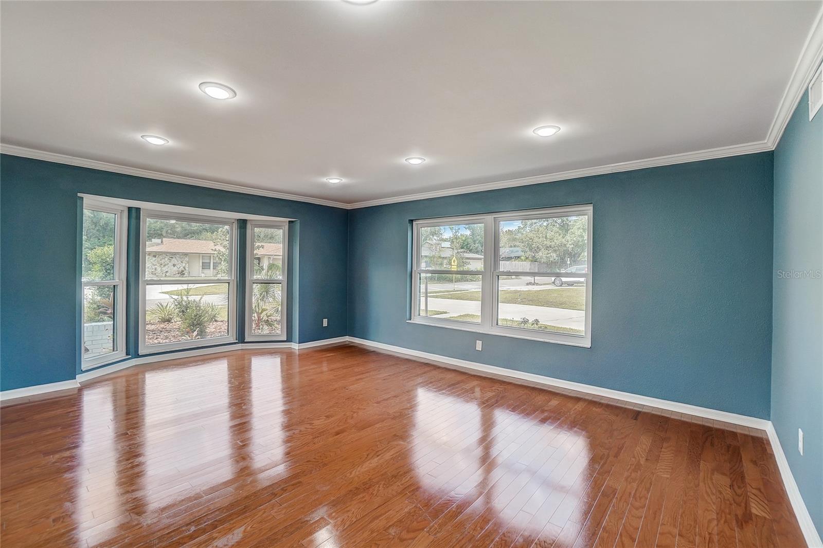 513 MONTROSE AVE, TEMPLE TERRACE, FL, 33617