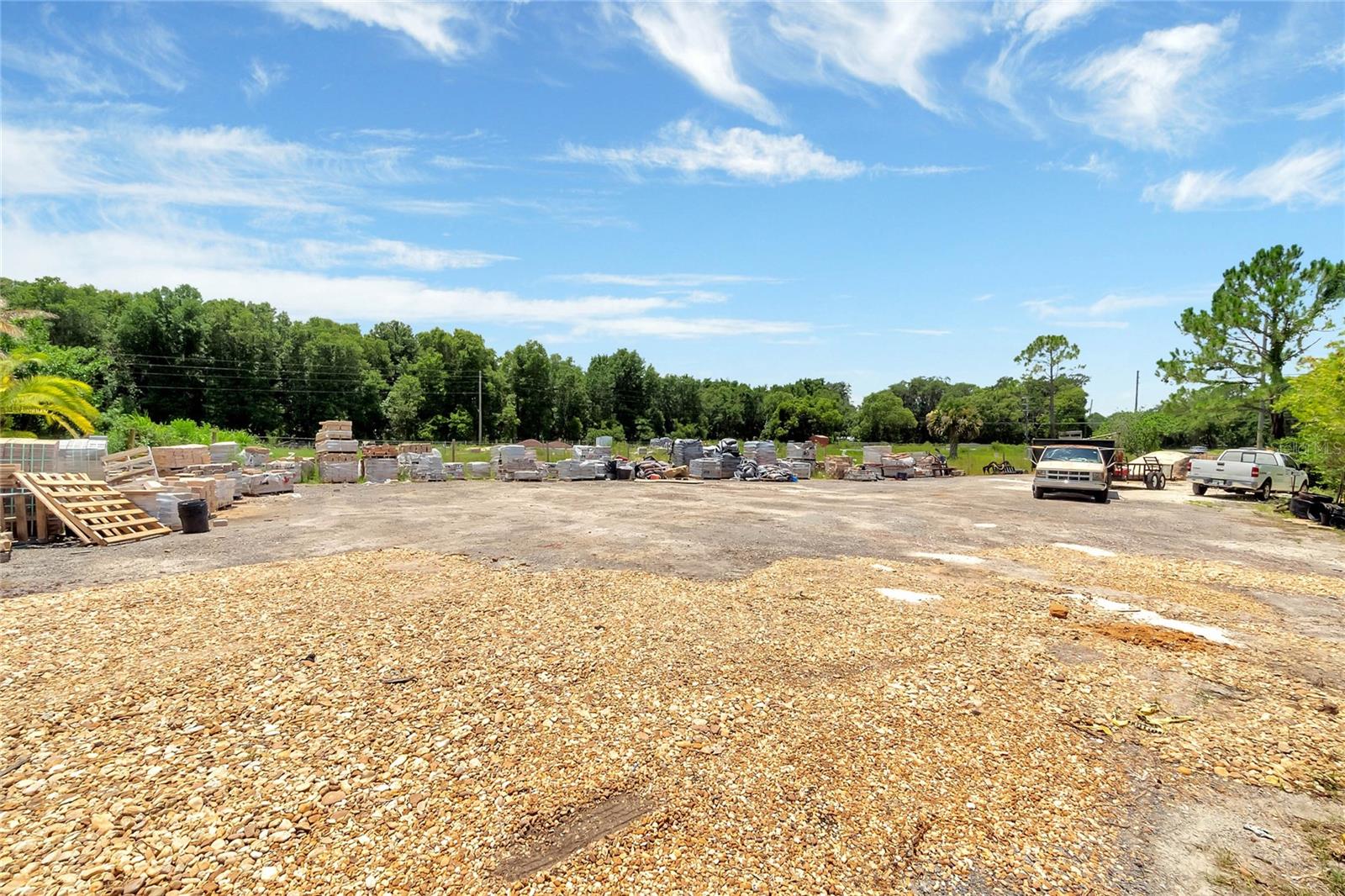 8440 COUNTY ROAD 48, YALAHA, FL, 34797