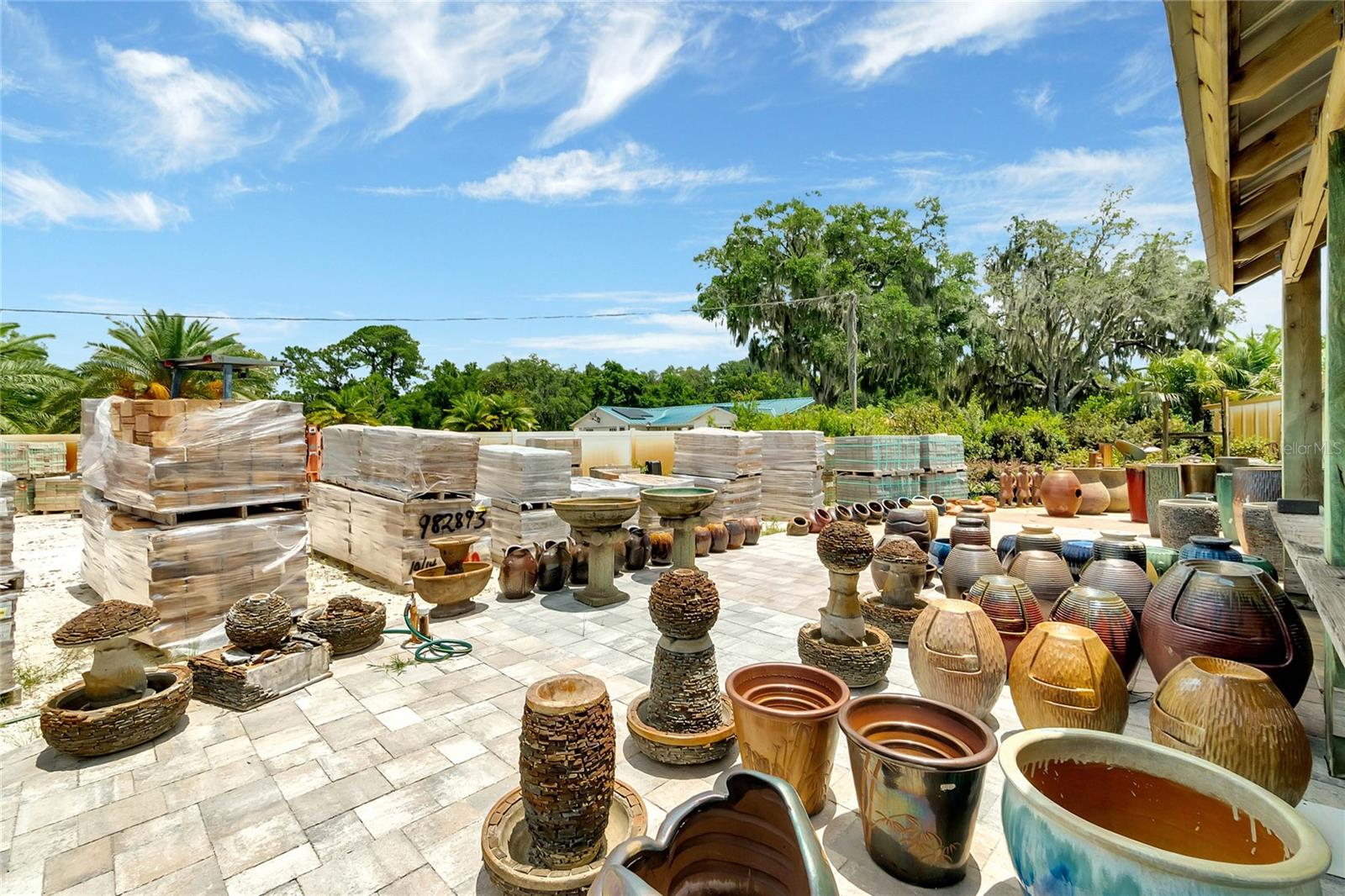 8440 COUNTY ROAD 48, YALAHA, FL, 34797