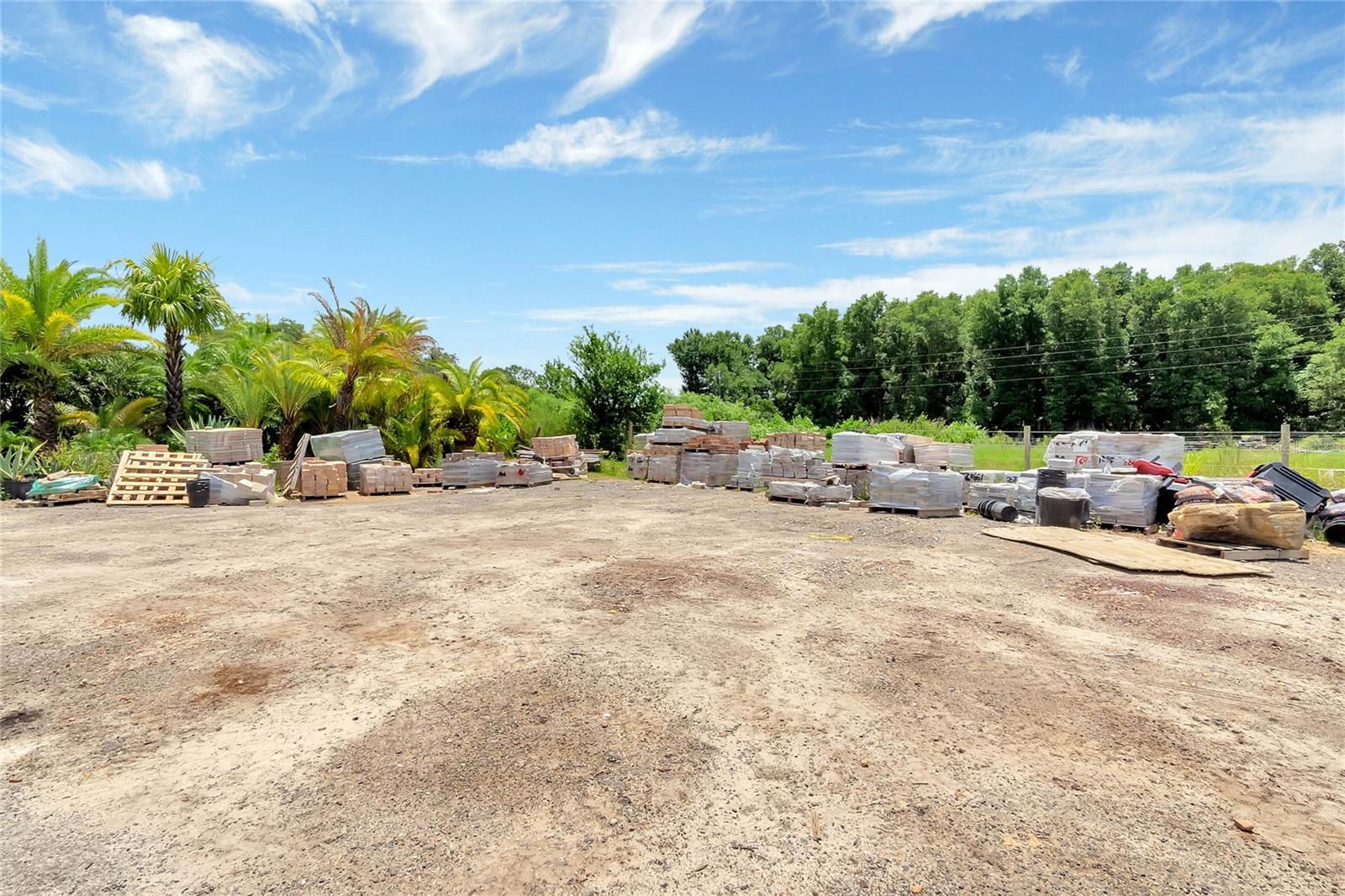 8440 COUNTY ROAD 48, YALAHA, FL, 34797
