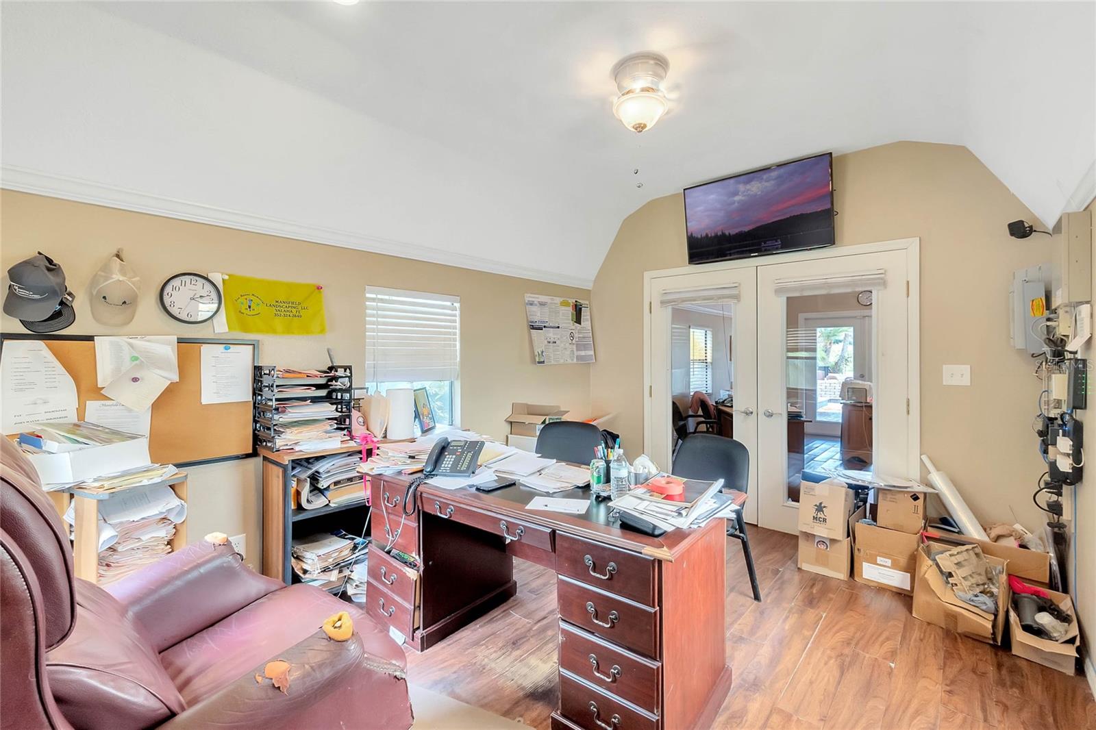 8440 COUNTY ROAD 48, YALAHA, FL, 34797