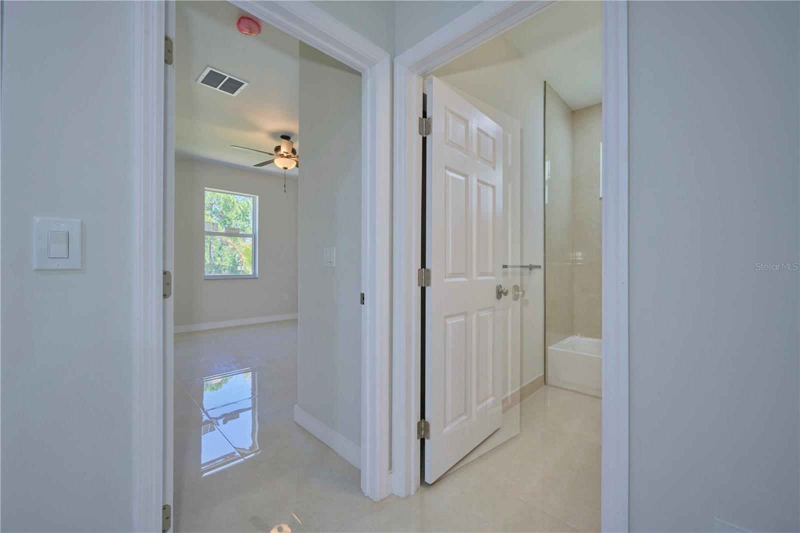 3391 ORCHID DR, INDIAN LAKE ESTATES, FL, 33855
