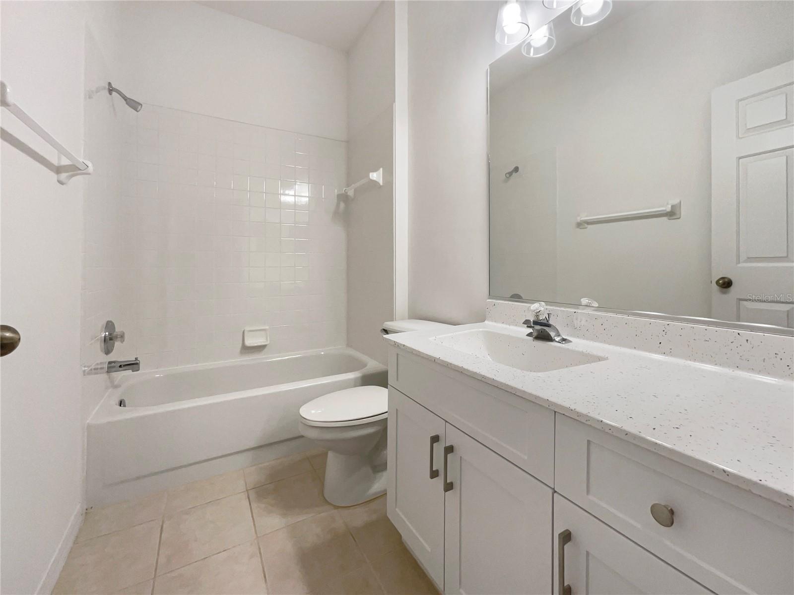 835 TARTAN DR #3, VENICE, FL, 34293