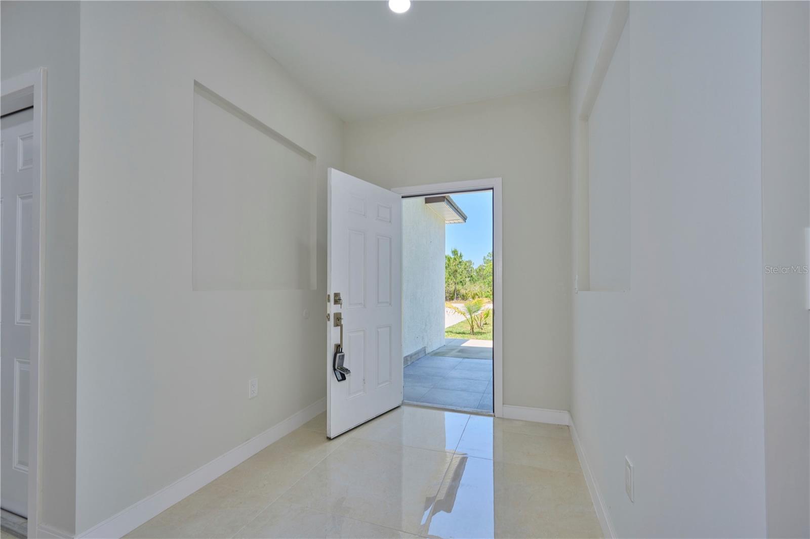 3431 ORCHID DR, INDIAN LAKE ESTATES, FL, 33855