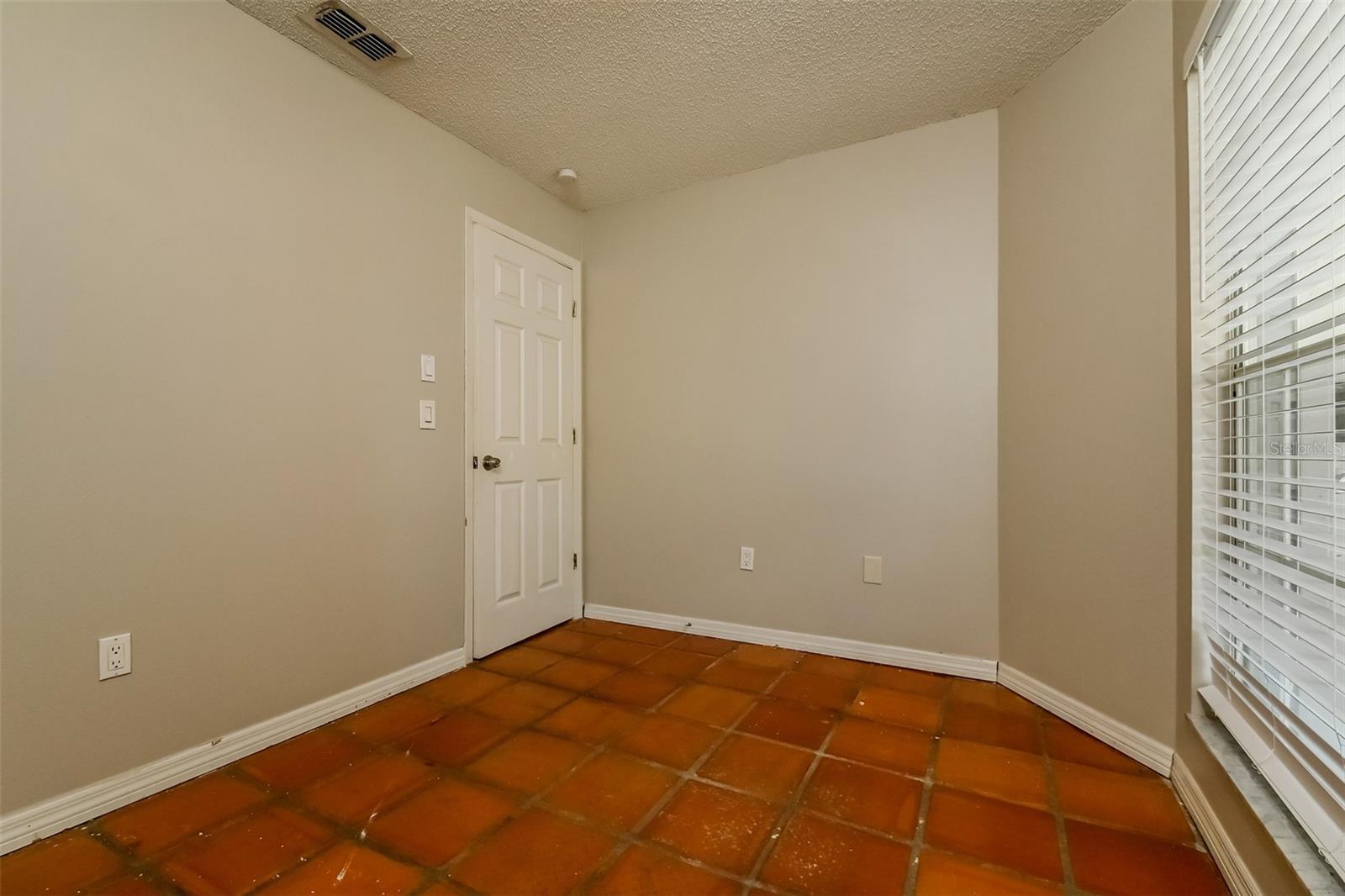 3703 43RD AVE W, BRADENTON, FL, 34205