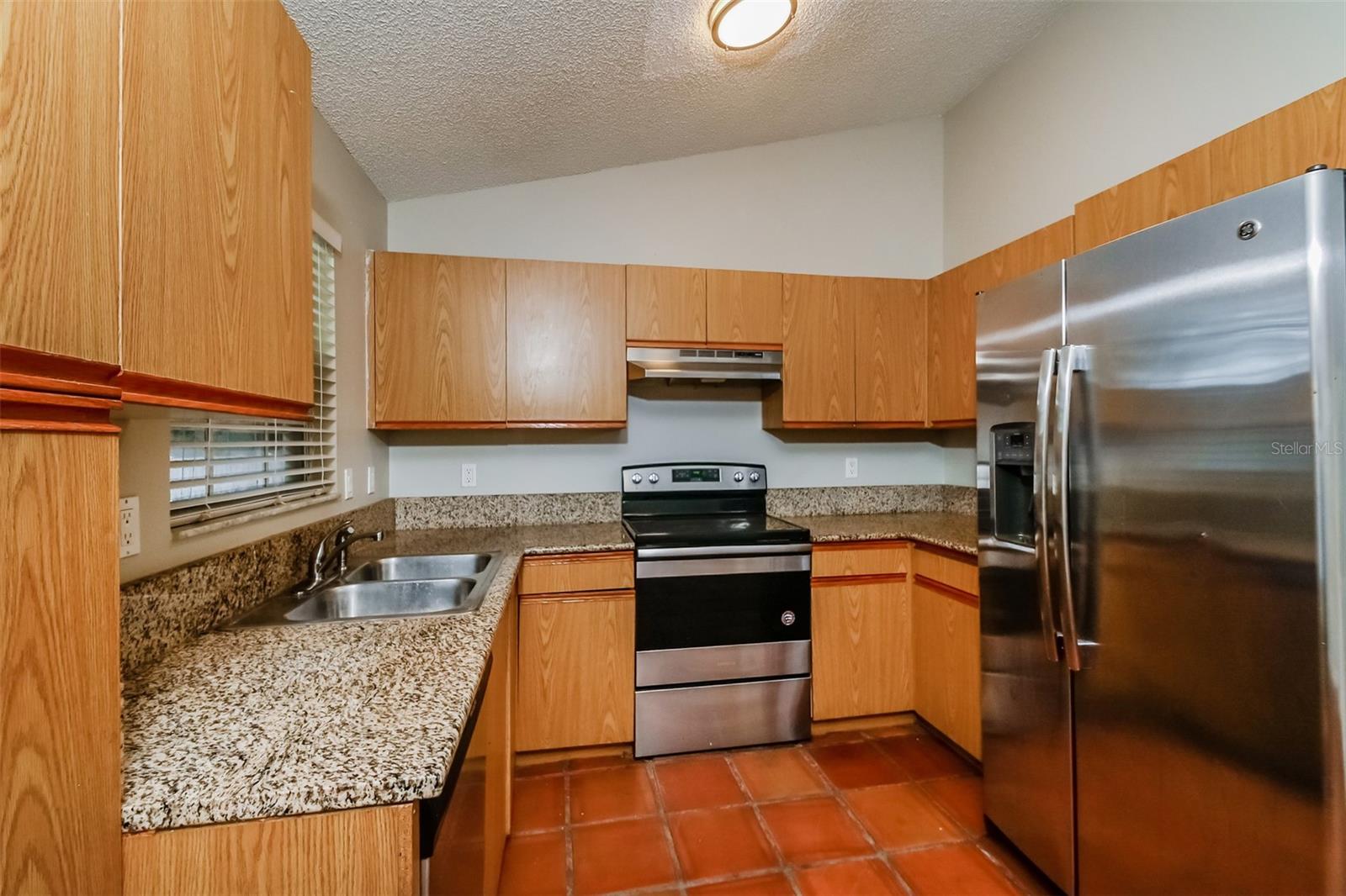 3703 43RD AVE W, BRADENTON, FL, 34205
