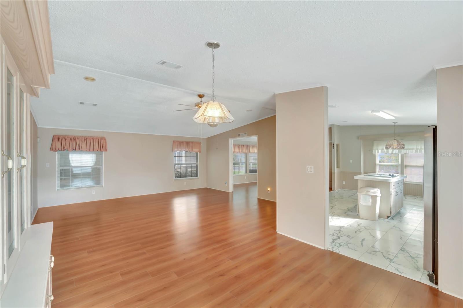 202 SCHOONER AVE, EDGEWATER, FL, 32141