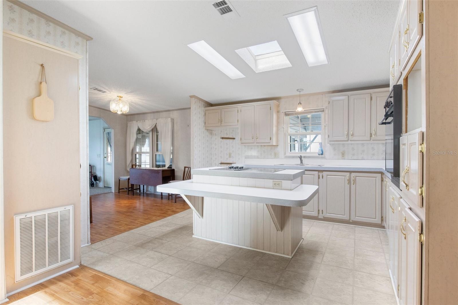 34914 FUN WAY, ZEPHYRHILLS, FL, 33541