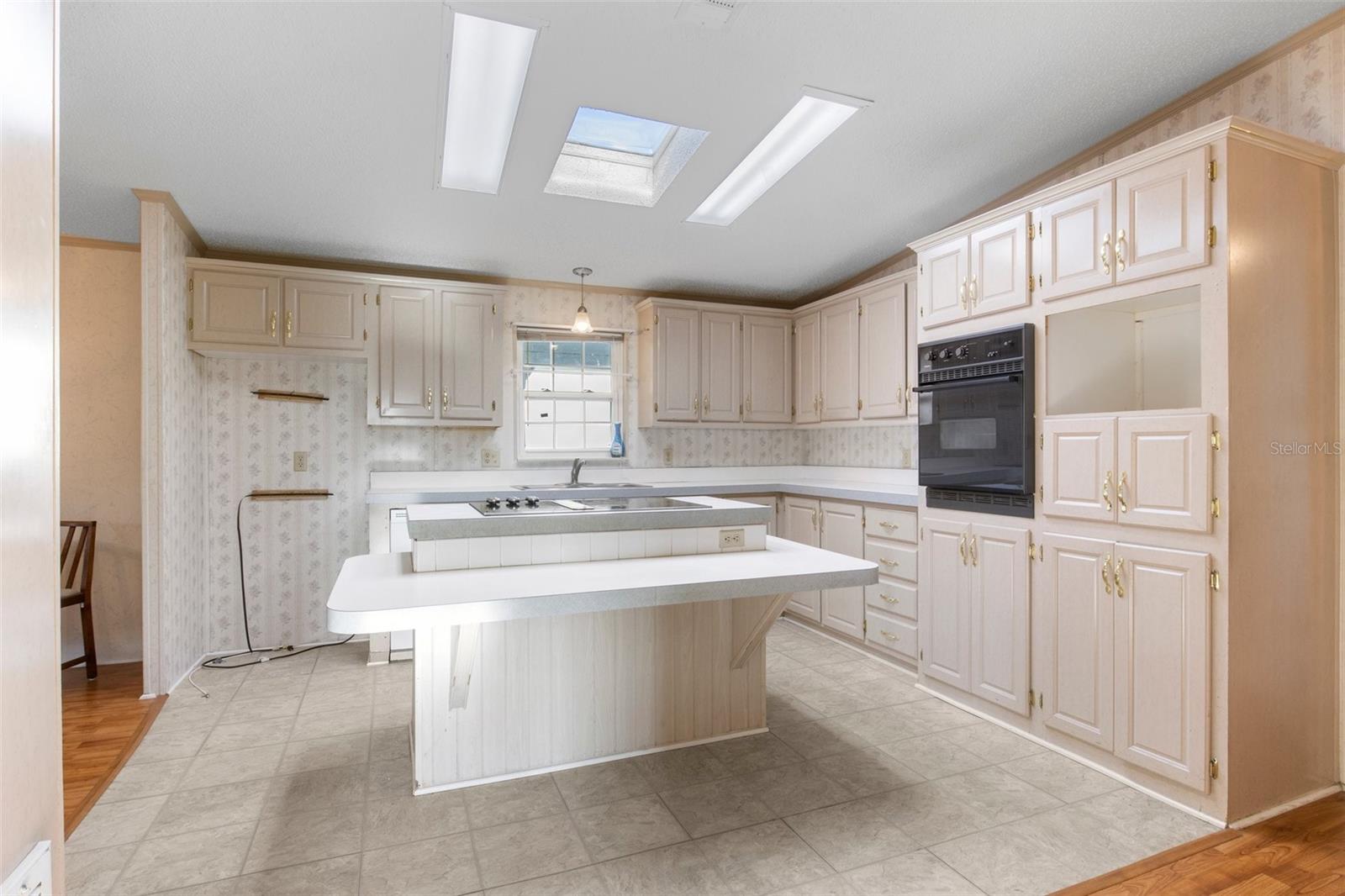 34914 FUN WAY, ZEPHYRHILLS, FL, 33541