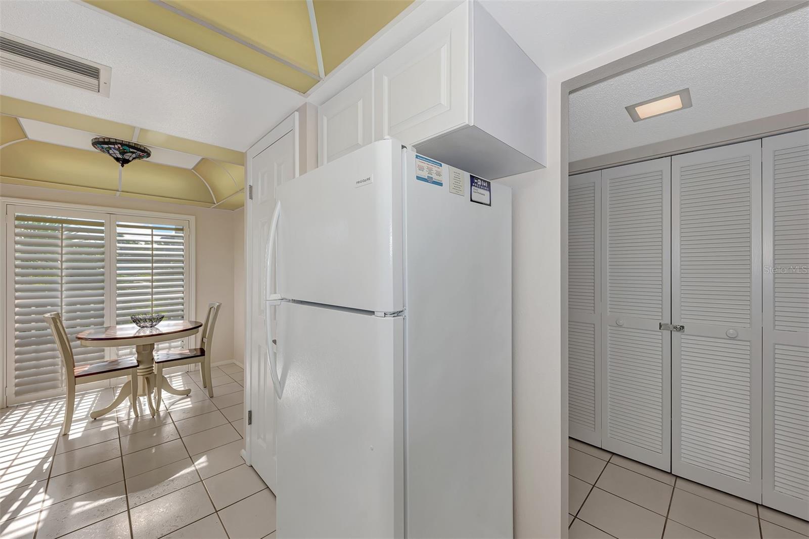 8630 MIDNIGHT PASS RD #301A, SARASOTA, FL, 34242