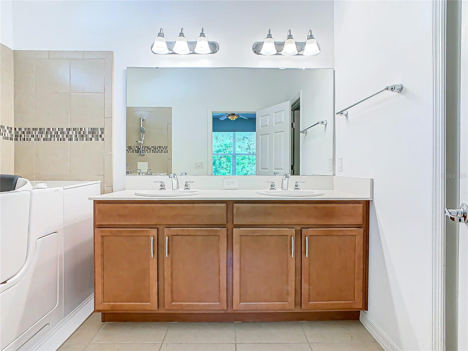 281 VESTRELLA DR, KISSIMMEE, FL, 34759