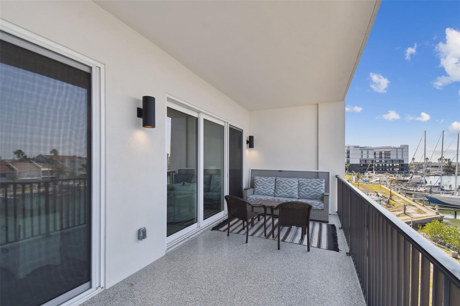 400 150TH AVE #301, MADEIRA BEACH, FL, 33708