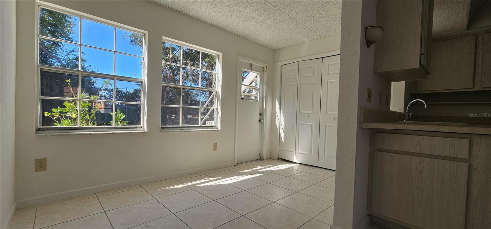 4158 TAMIAMI TRL #B1, PORT CHARLOTTE, FL, 33952