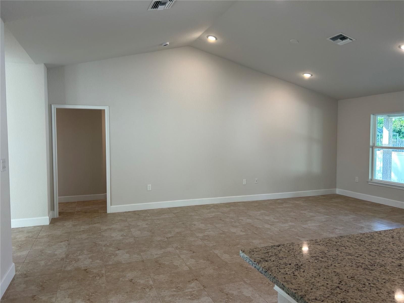 2679 ENGLEWOOD RD, VENICE, FL, 34293