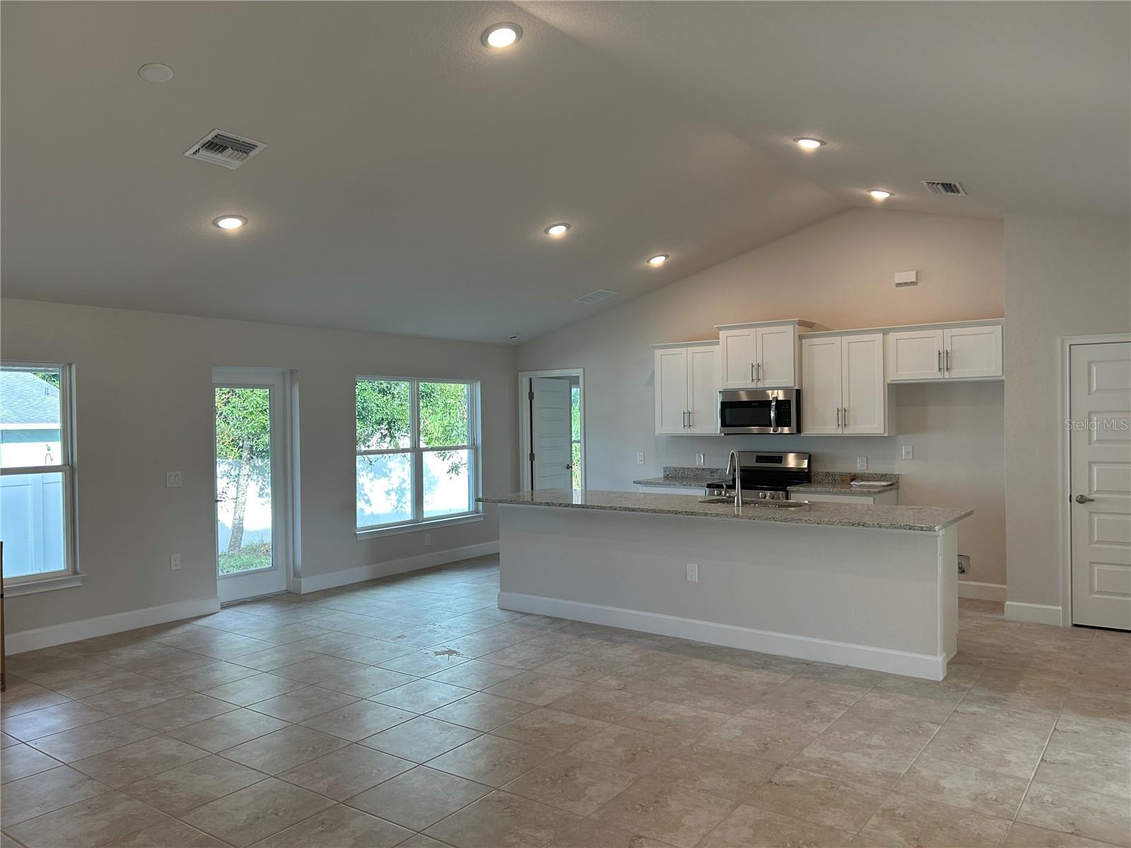 2679 ENGLEWOOD RD, VENICE, FL, 34293