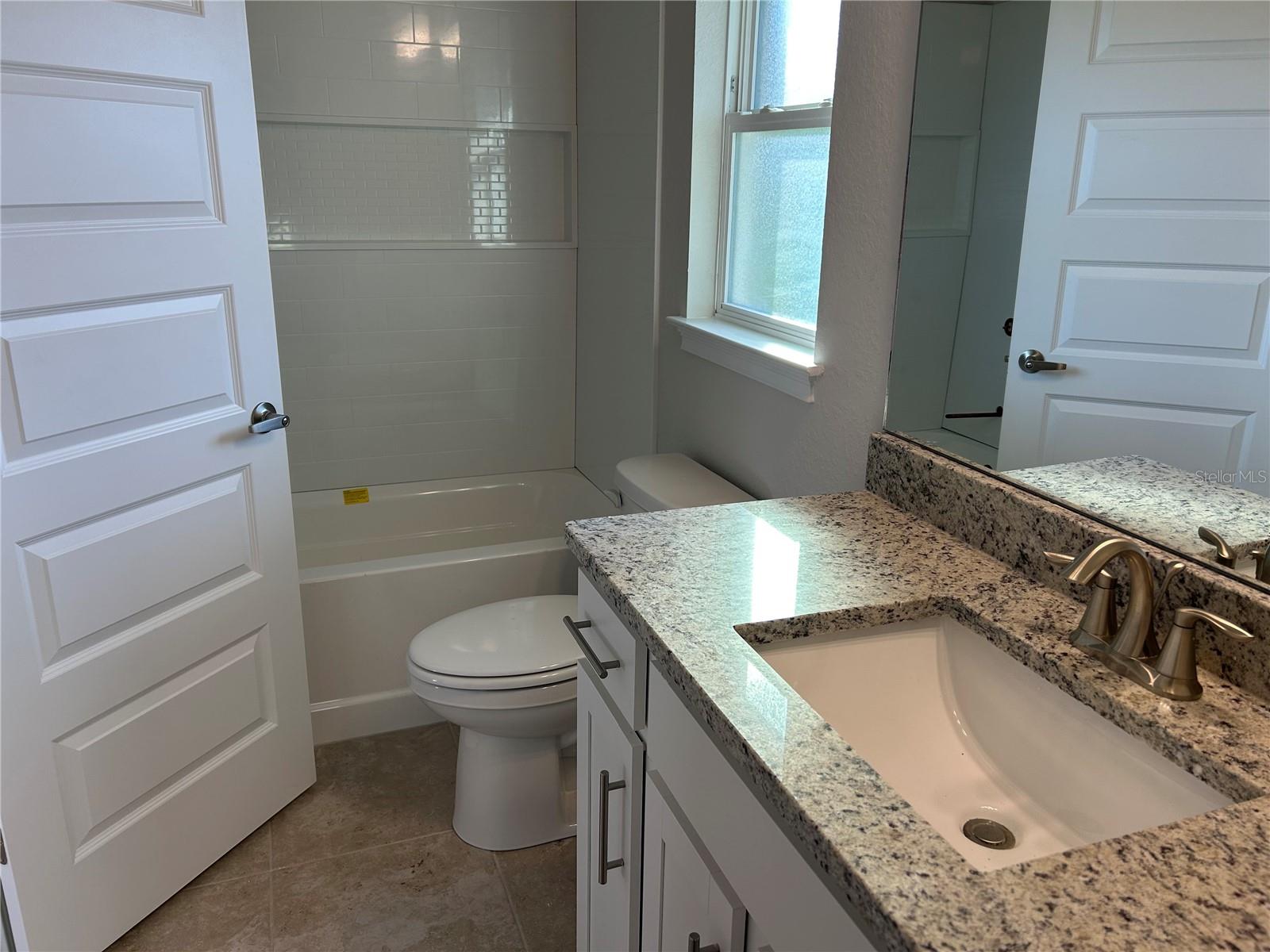 2679 ENGLEWOOD RD, VENICE, FL, 34293