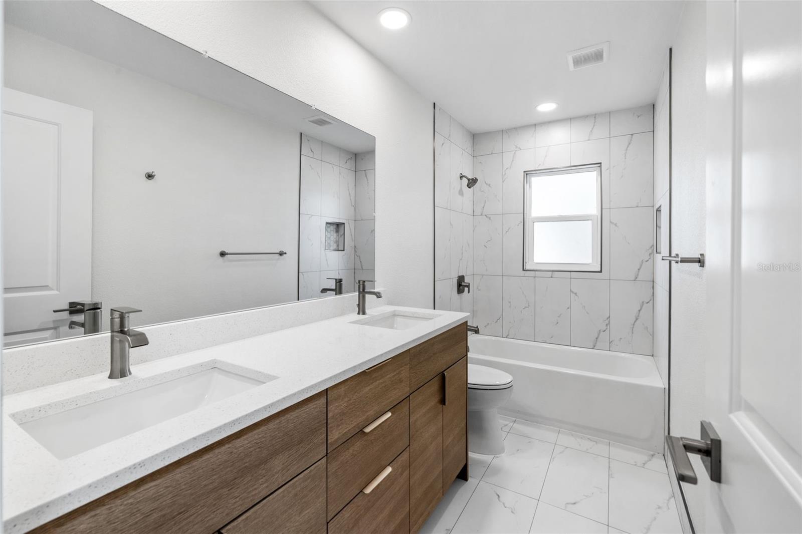 2316 ACHILLES ST, PUNTA GORDA, FL, 33980
