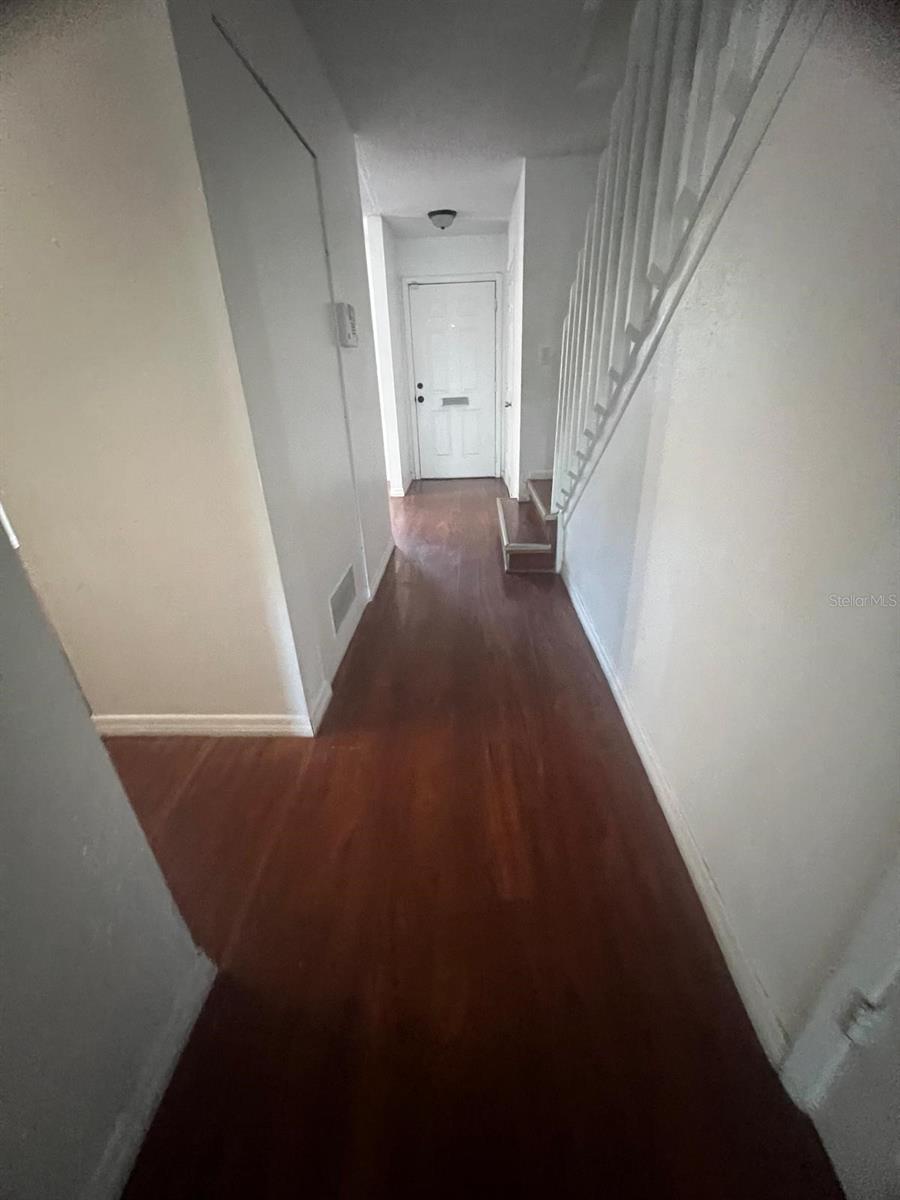 2351 HUNTINGTON GREEN CT #8, ORLANDO, FL, 32839