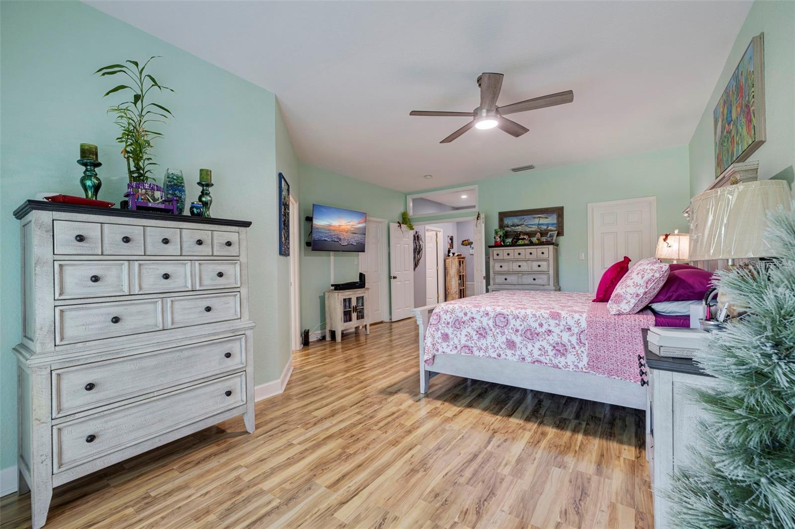 6251 VISTA VERDE DR W, ST PETERSBURG, FL, 33707