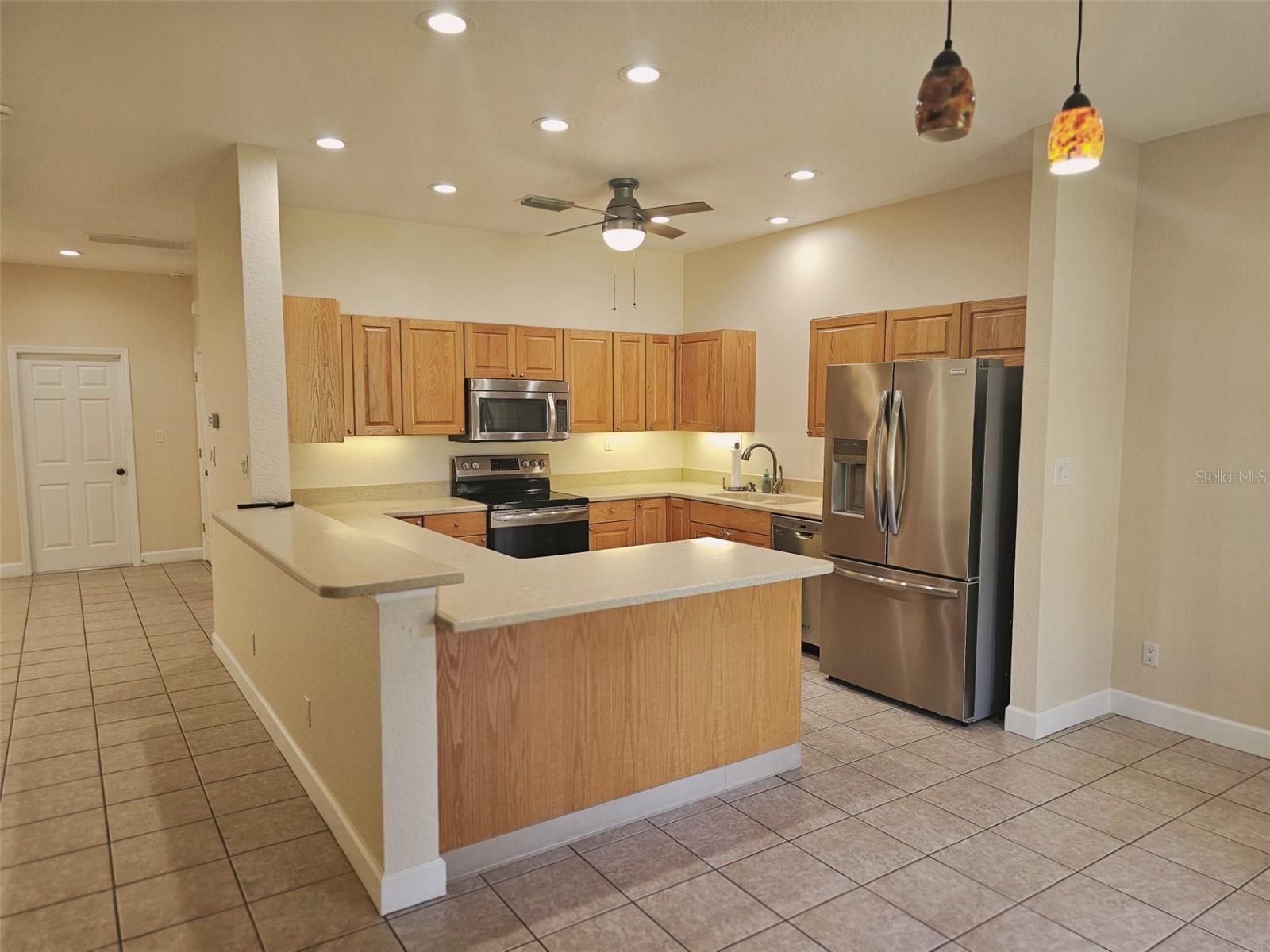 6251 VISTA VERDE DR W, ST PETERSBURG, FL, 33707