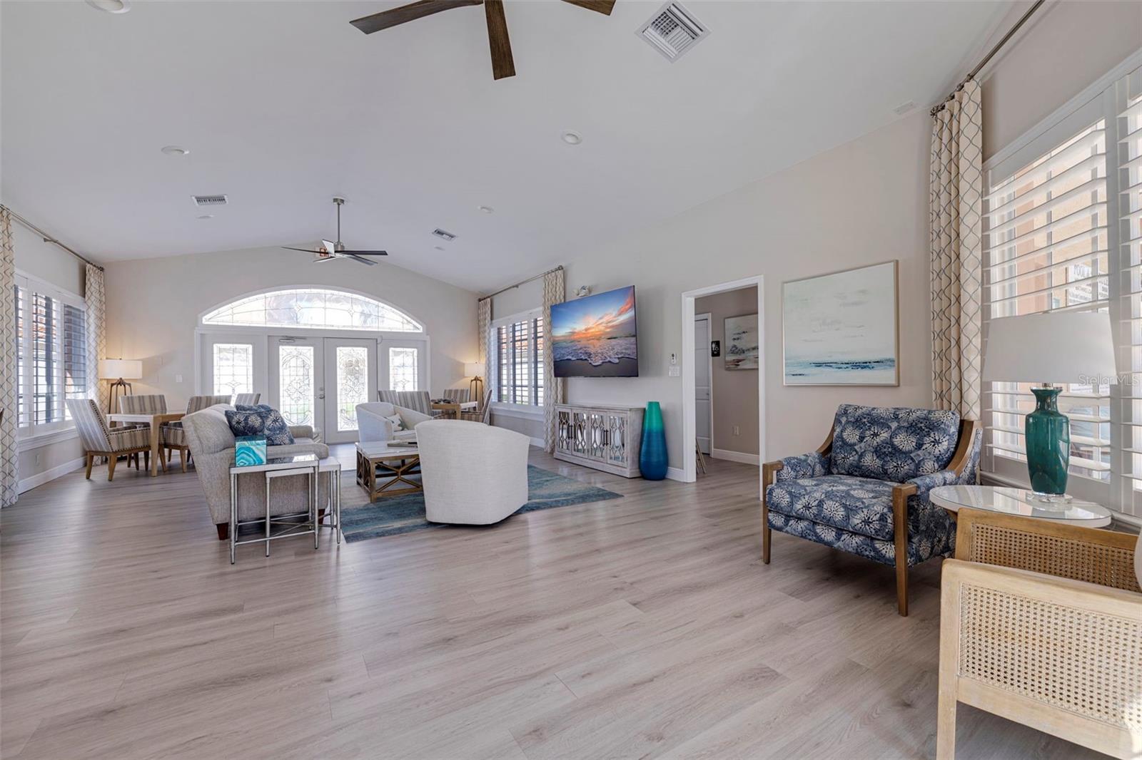 6251 VISTA VERDE DR W, ST PETERSBURG, FL, 33707
