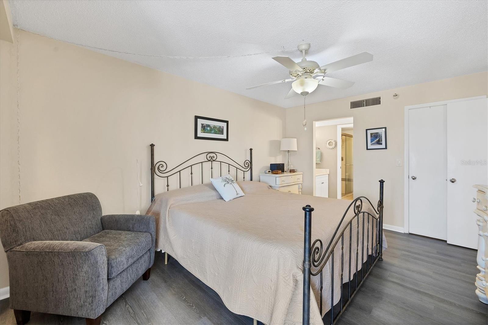1701 BEACH RD #210, ENGLEWOOD, FL, 34223