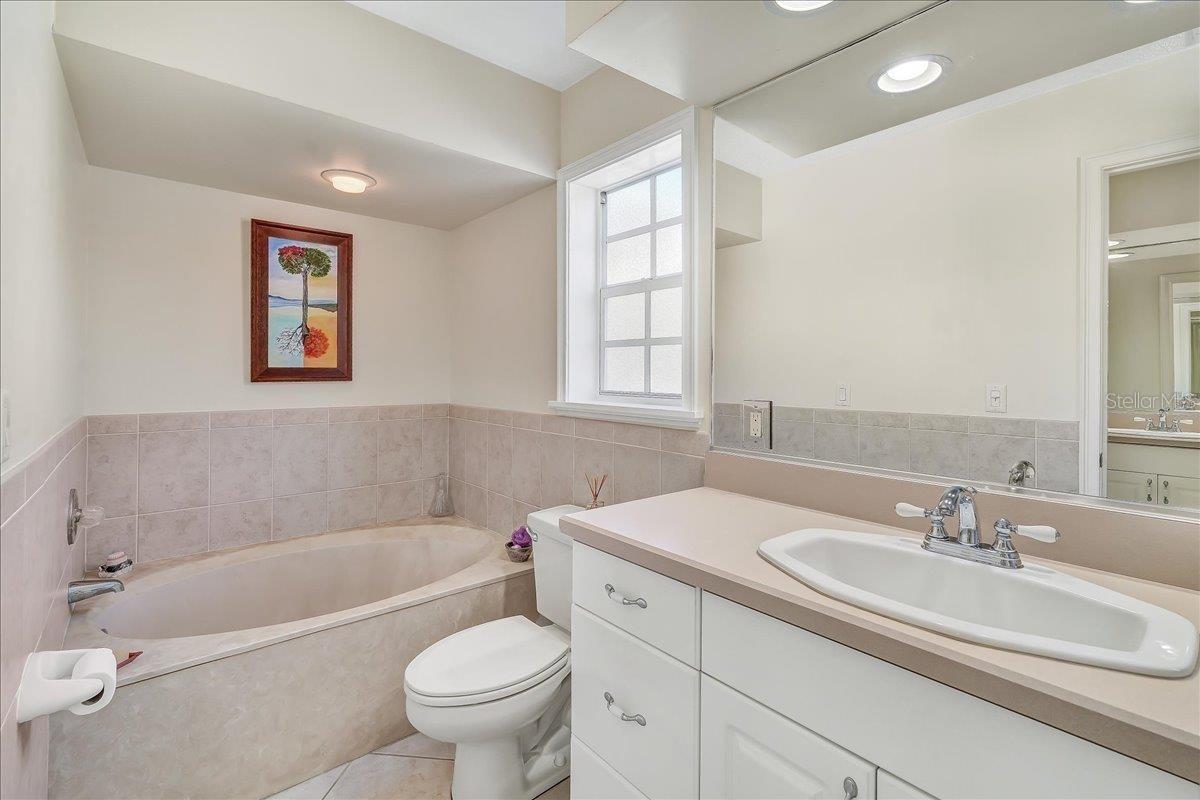 53 BRISTOL LN, PALM COAST, FL, 32137